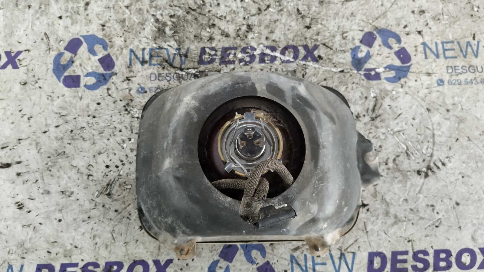 Recambio de FARO DERECHO para CHRYSLER JEEP CHEROKEE (XJ) referencia OEM IAM 2