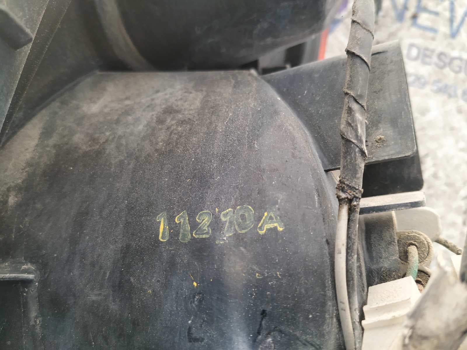 Recambio de PILOTO TRASERO IZQUIERDO para HYUNDAI MATRIX (FC) 1.6 GLS G4EDG referencia OEM IAM 11210A   - GRIS 3
