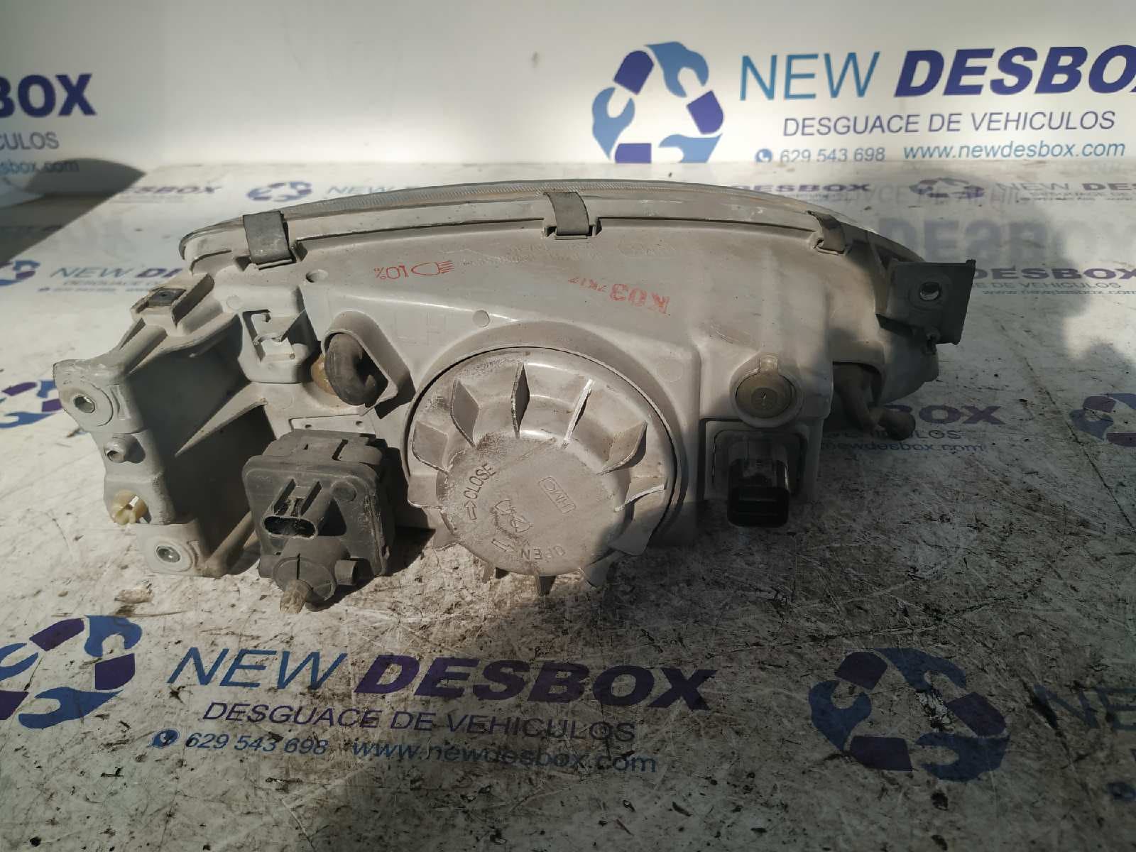Recambio de FARO IZQUIERDO para HYUNDAI LANTRA BERLINA (RD) 1.6 GL G4GR referencia OEM IAM    - AZUL 2