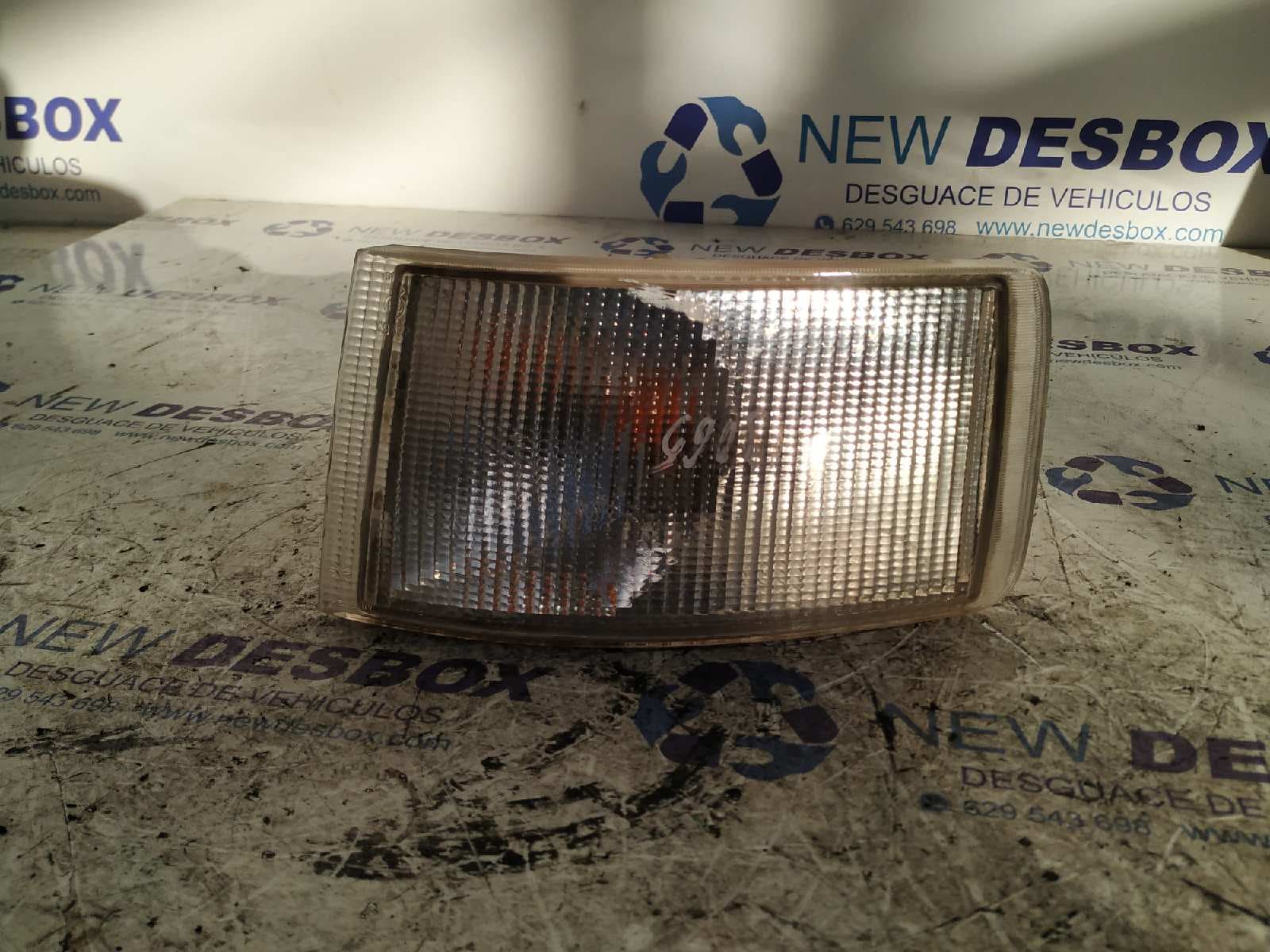 Recambio de PILOTO DELANTERO IZQUIERDO para CITROEN JUMPER CAJA CERRADA (1) 27 C D Ntz. 1000 DJY referencia OEM IAM 35710747   - BLANCO