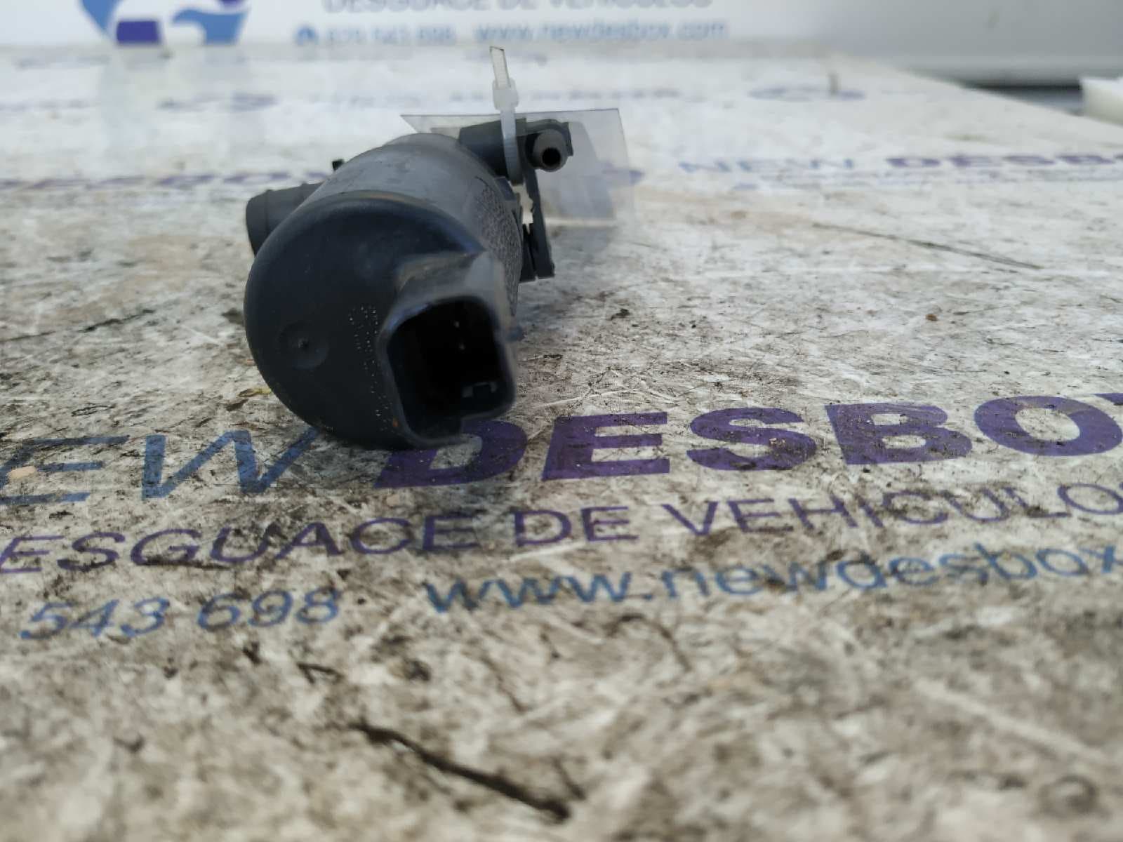 Recambio de BOMBA LIMPIA para CITROEN C5 BERLINA referencia OEM IAM 8200031805 2