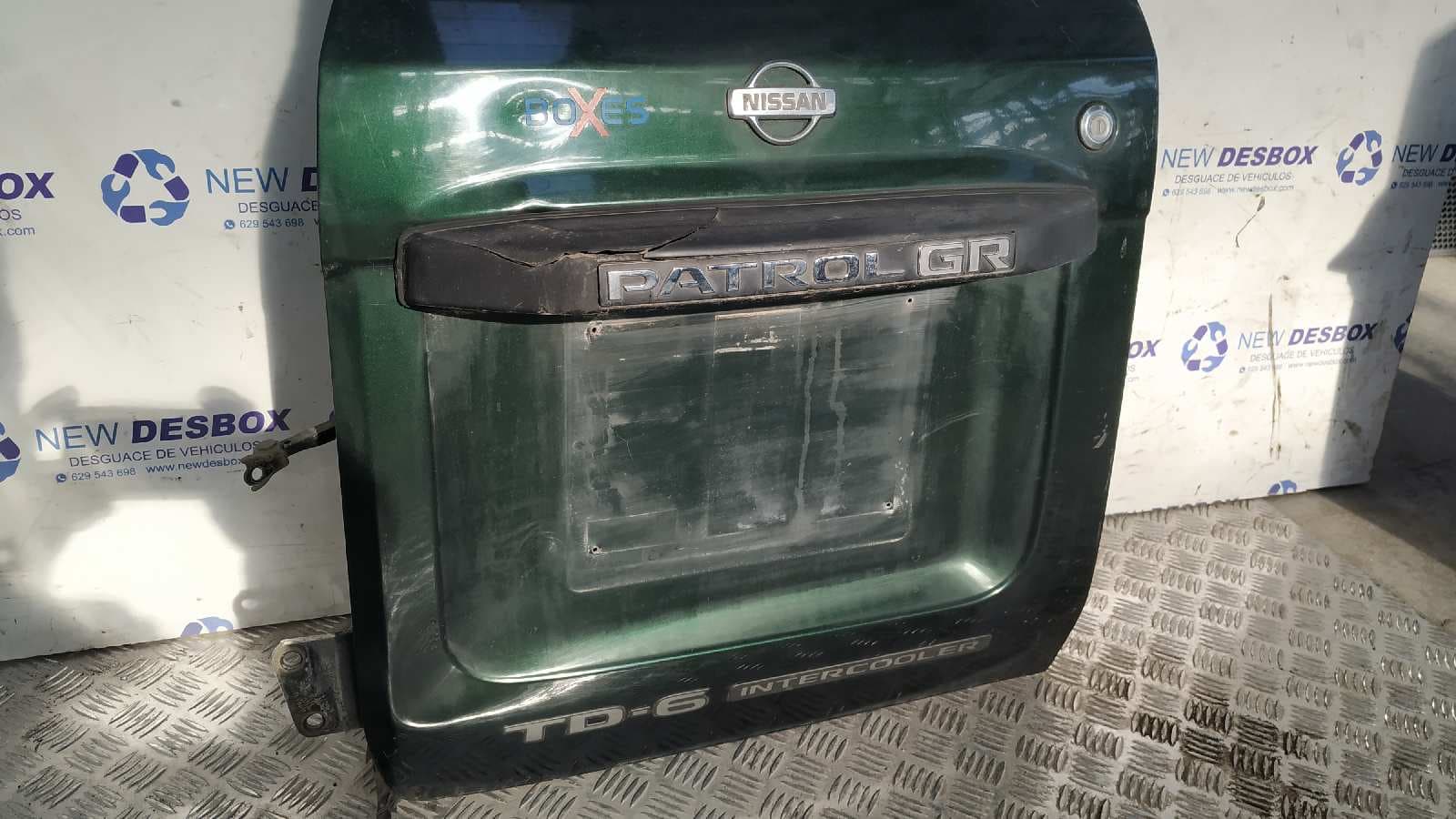 Recambio de PORTON TRASERO IZQUIERDO para NISSAN PATROL GR (Y61) referencia OEM IAM 6