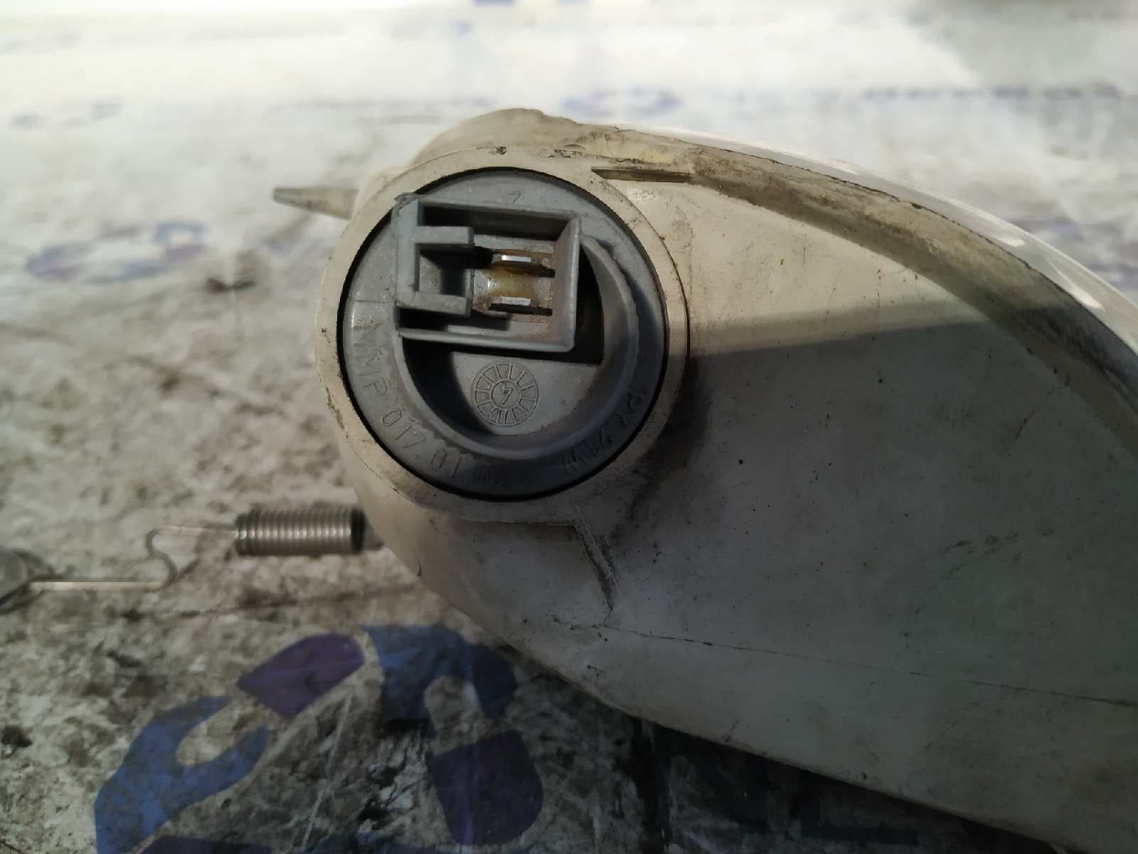 Recambio de PILOTO DELANTERO DERECHO para FIAT SEICENTO (187) 1.1 187A1000 referencia OEM IAM 40900748   - BLANCO 2