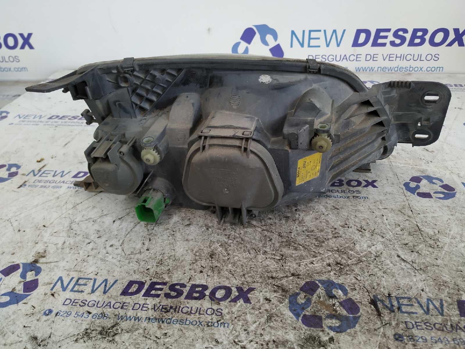 Recambio de FARO IZQUIERDO para FORD FIESTA BERLINA (DX) 1.8 Diesel CAT RTN        referencia OEM IAM 0301173301   - 2