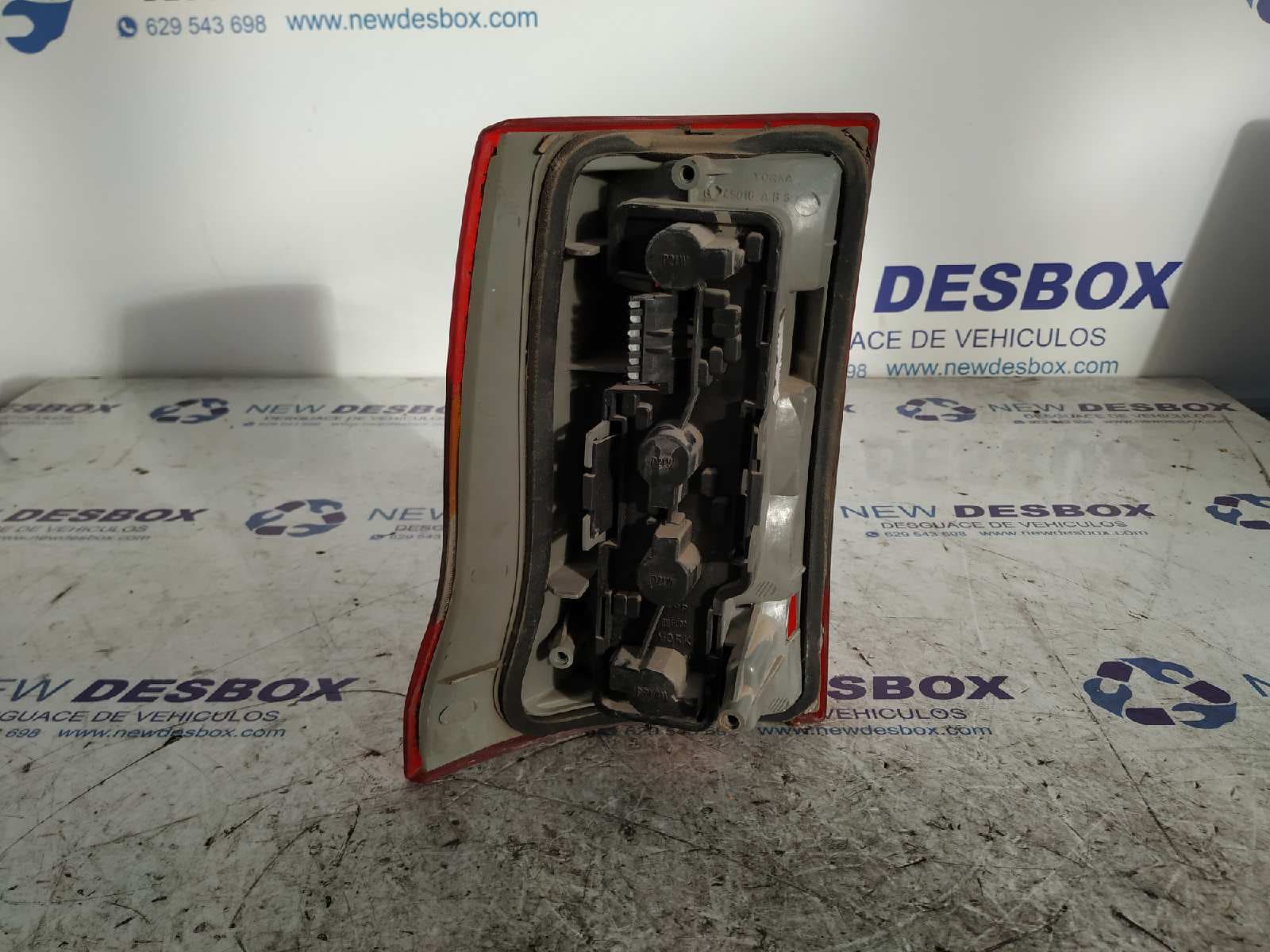 Recambio de PILOTO TRASERO DERECHO para OPEL ASTRA F BERLINA * X17DTL referencia OEM IAM 45016   - ROJO 3