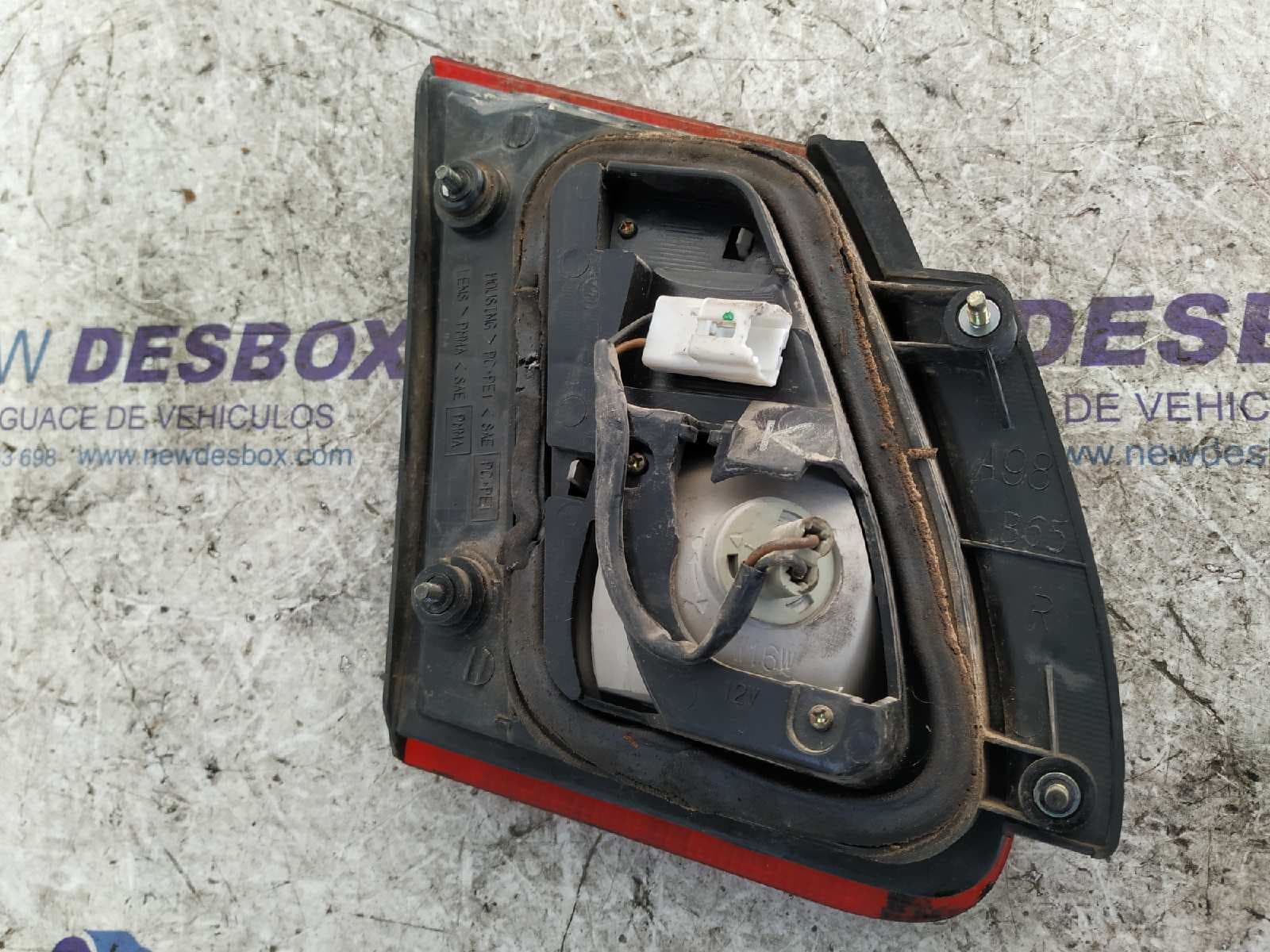 Recambio de PILOTO TRASERO DERECHO para NISSAN ALMERA (N16/E) * referencia OEM IAM    - 2