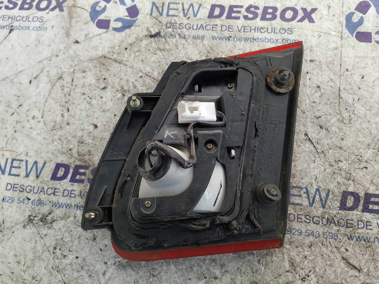 Recambio de PILOTO PORTON IZQUIERDO para NISSAN ALMERA (N16/E) Acenta QG18DE referencia OEM IAM    - NEGRO 3
