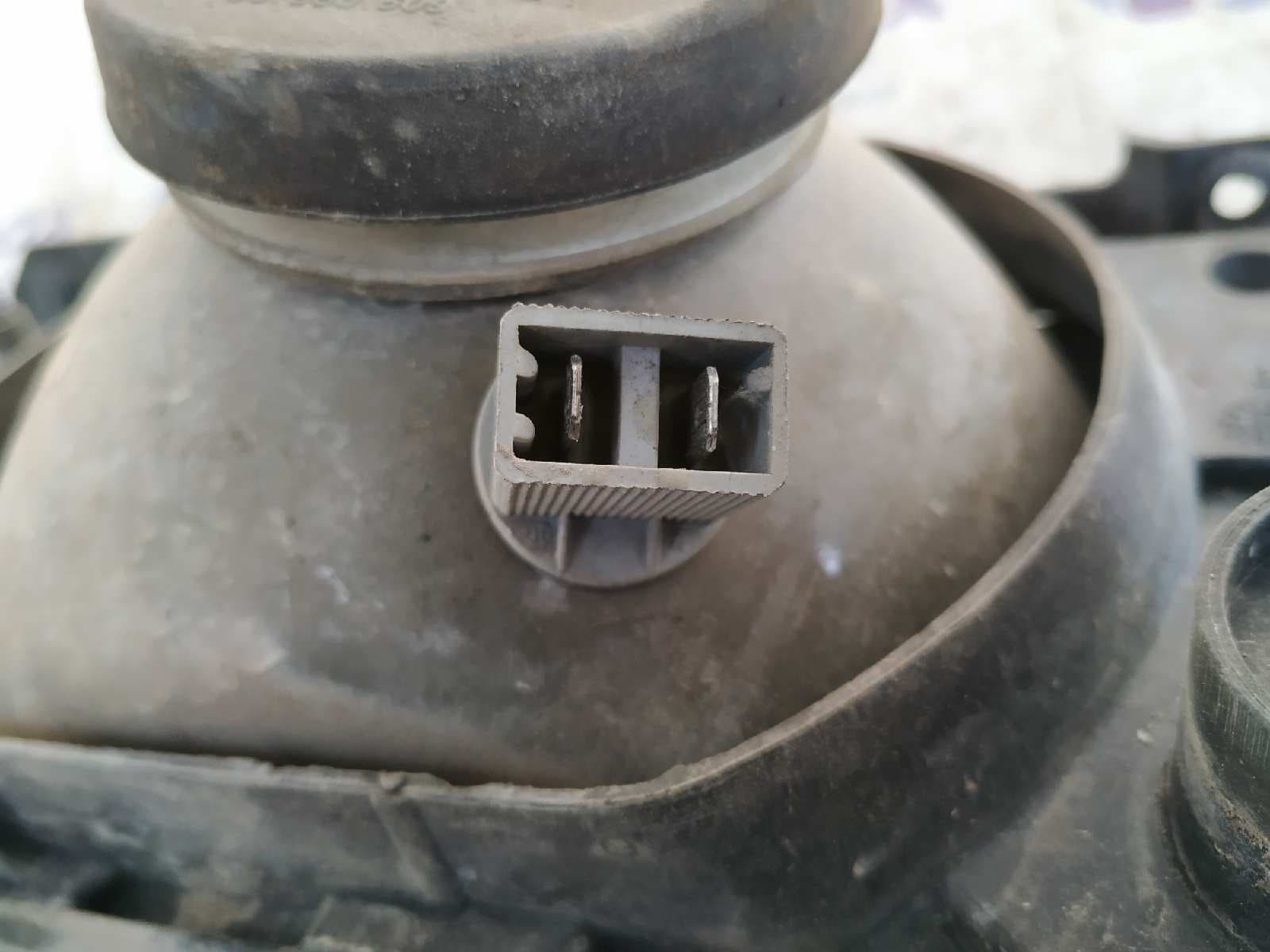 Recambio de FARO DERECHO para OPEL KADETT E 1.6 16SV referencia OEM IAM 90181003   - GRIS 3