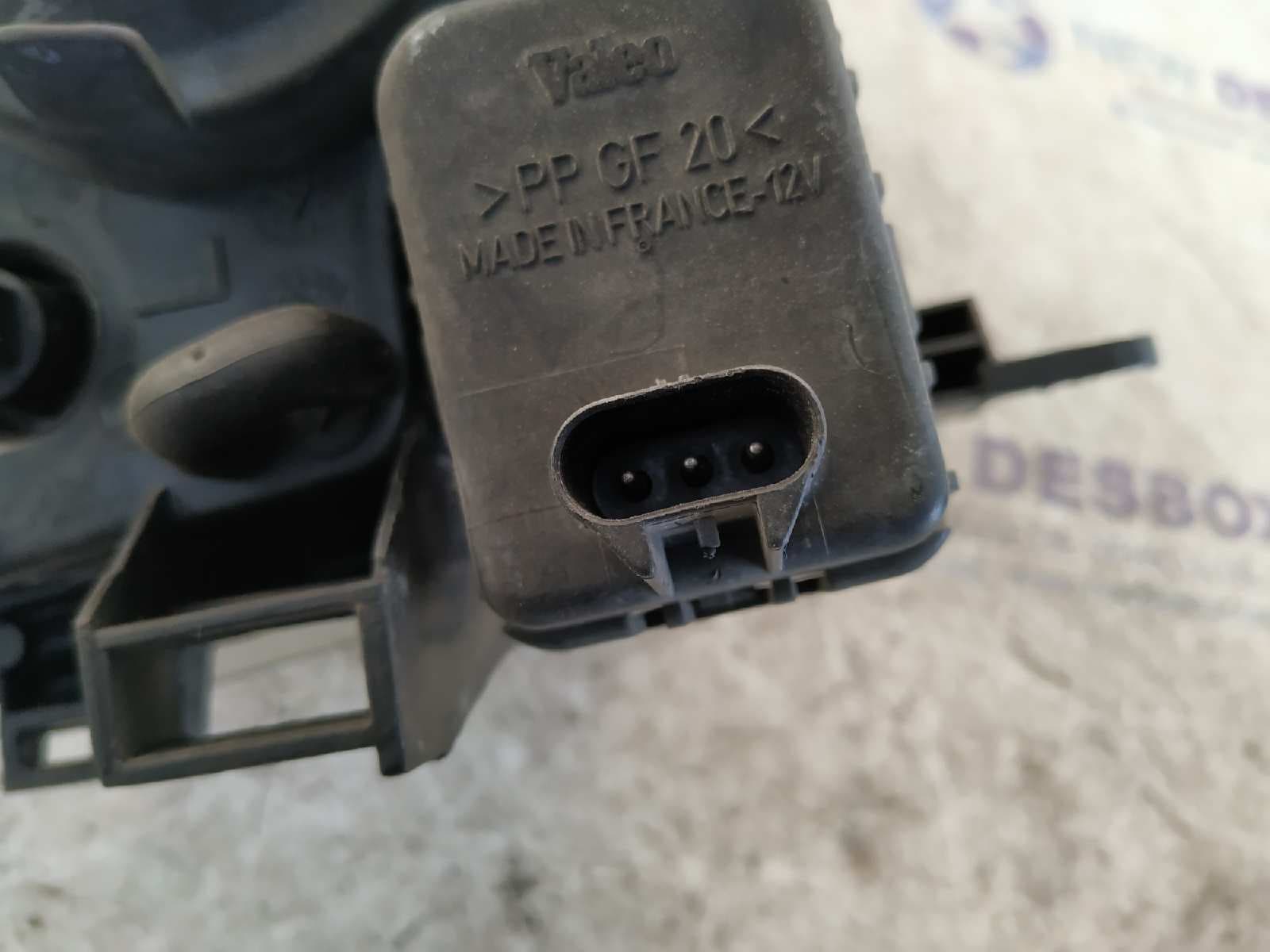 Recambio de FARO IZQUIERDO para OPEL VECTRA B BERLINA Básico (1999->) X16XEL referencia OEM IAM 02521985   - PLATA 2