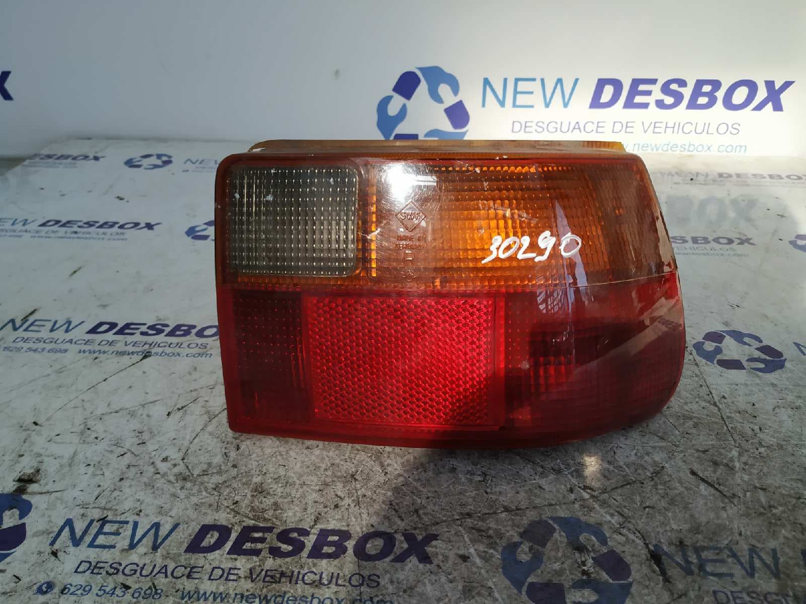 Recambio de PILOTO TRASERO DERECHO para OPEL ASTRA F BERLINA 1.7 Turbodiesel (17 DT / LU8) X17DTTC4EE1 referencia OEM IAM 394448   - BLANCO