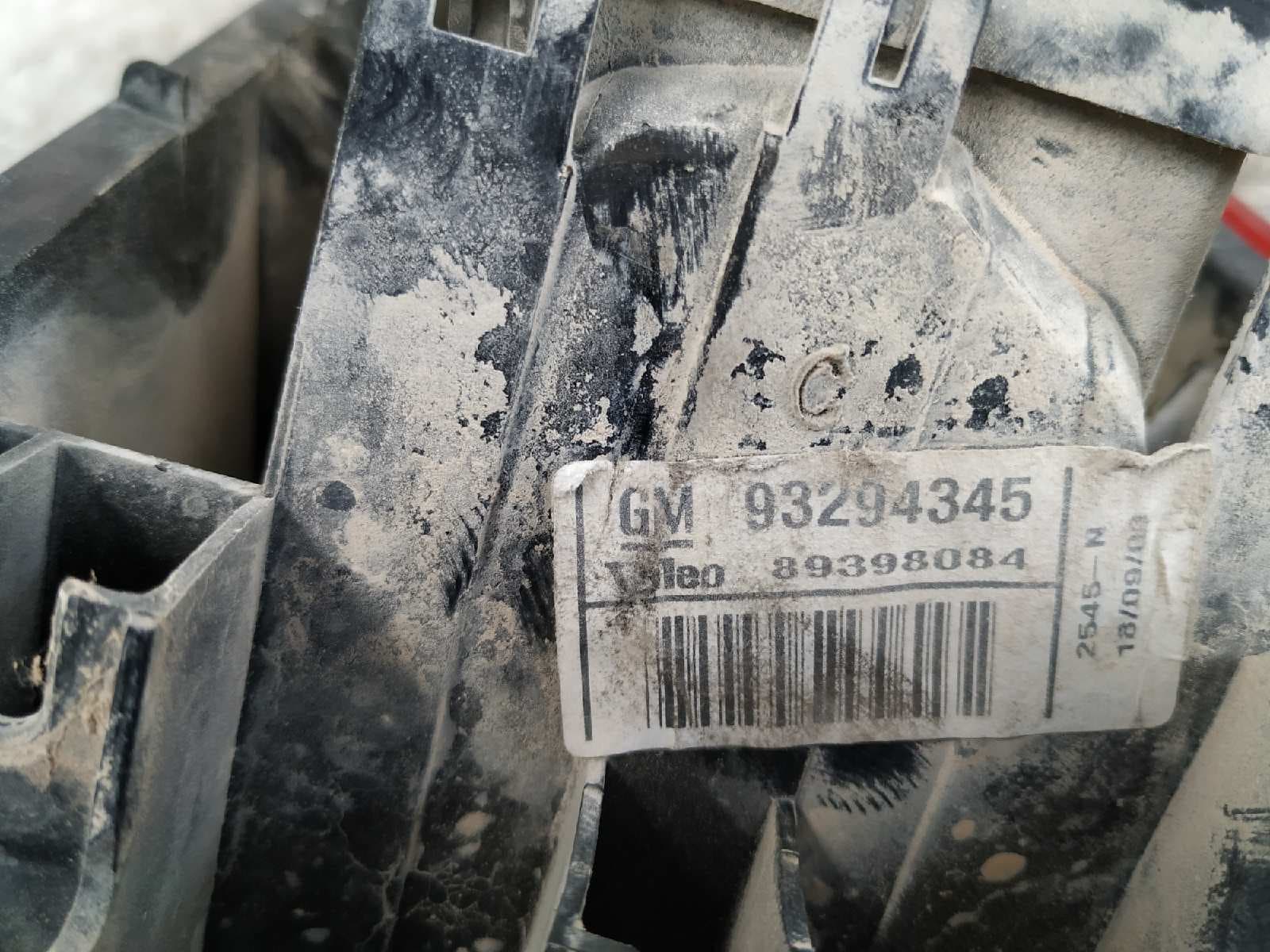 Recambio de PILOTO TRASERO IZQUIERDO para OPEL MERIVA Cosmo Y17DT referencia OEM IAM 93294345   - VERDE 2