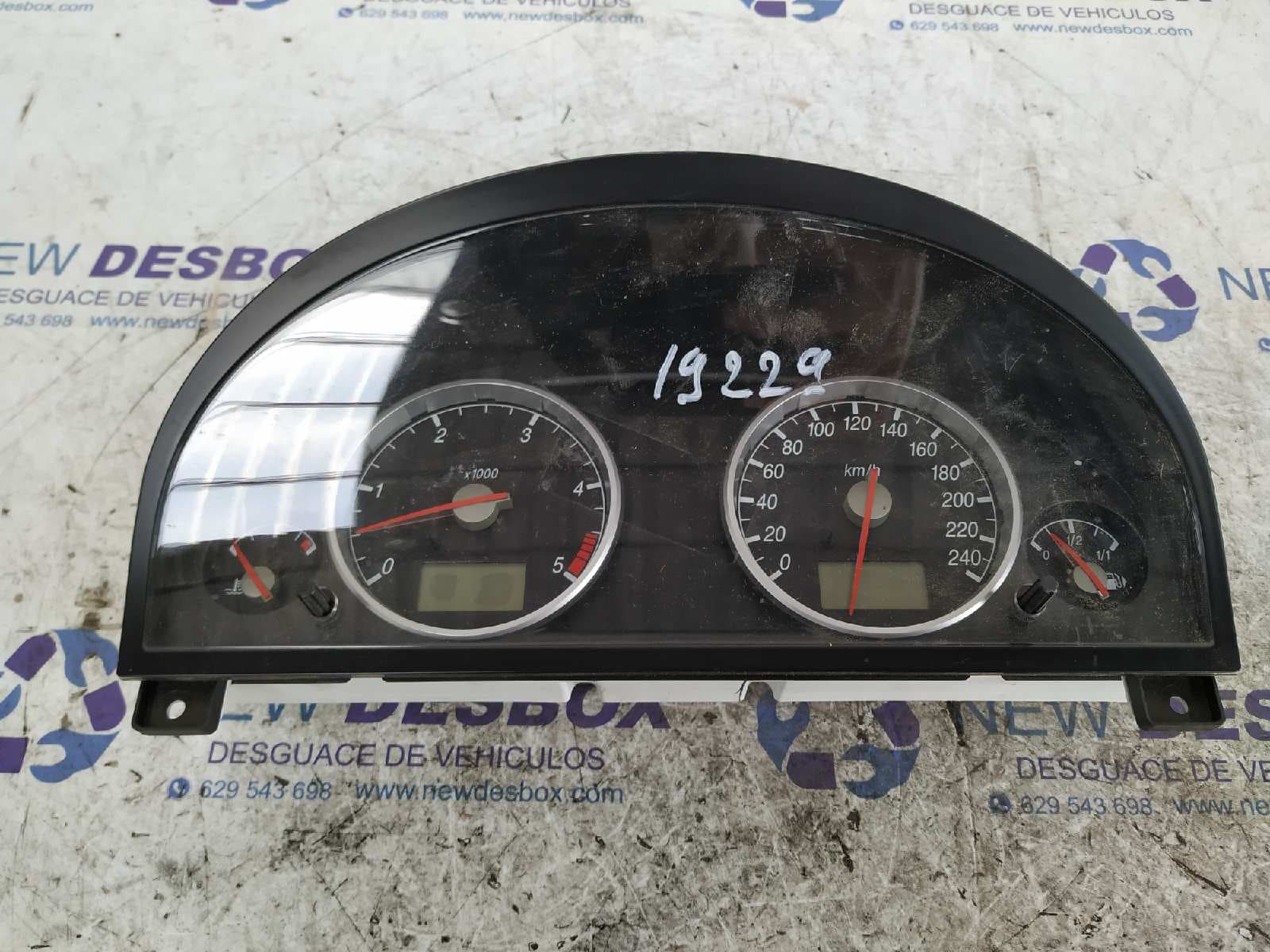 Recambio de CUADRO INSTRUMENTOS para FORD MONDEO BERLINA (GE) Ambiente D6BA referencia OEM IAM 44ZU187   - ROJO