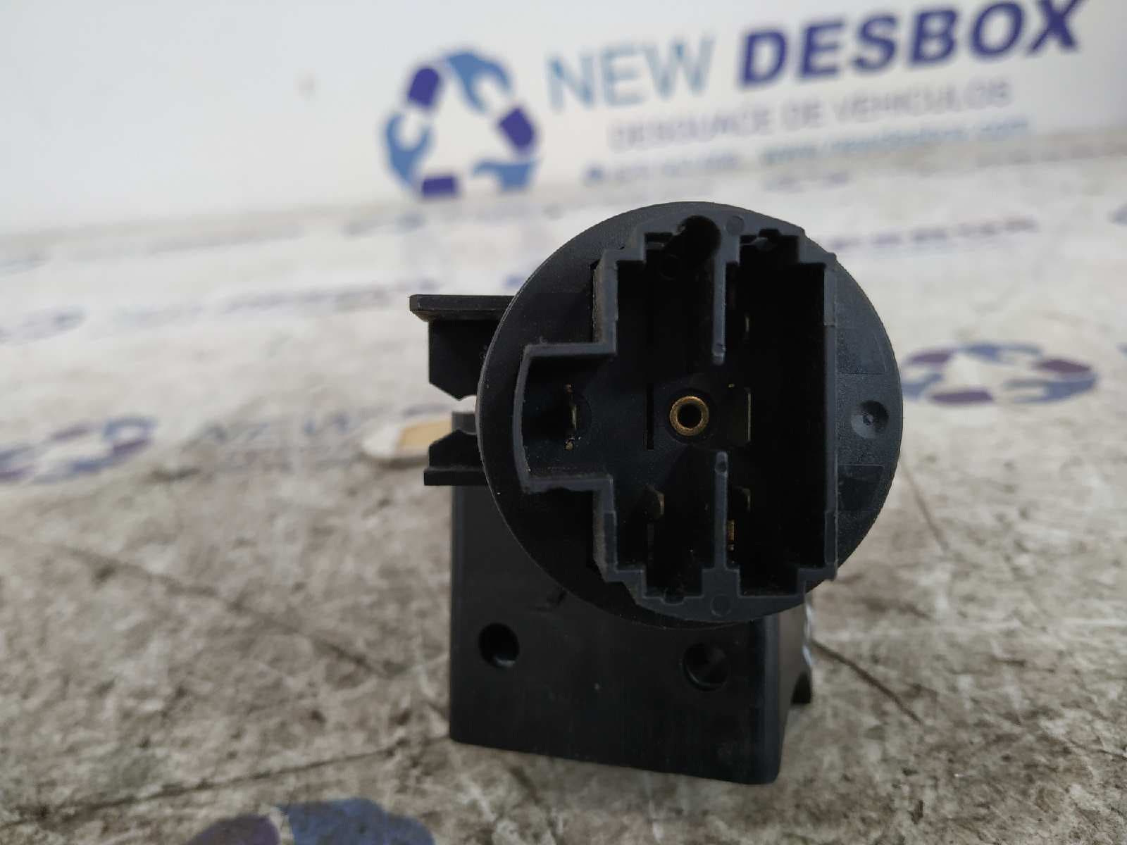 Recambio de CONMUTADOR DE ARRANQUE para FIAT PANDA (169) 1.2 CAT 188A4000 referencia OEM IAM 00468453610   - BLANCO 3
