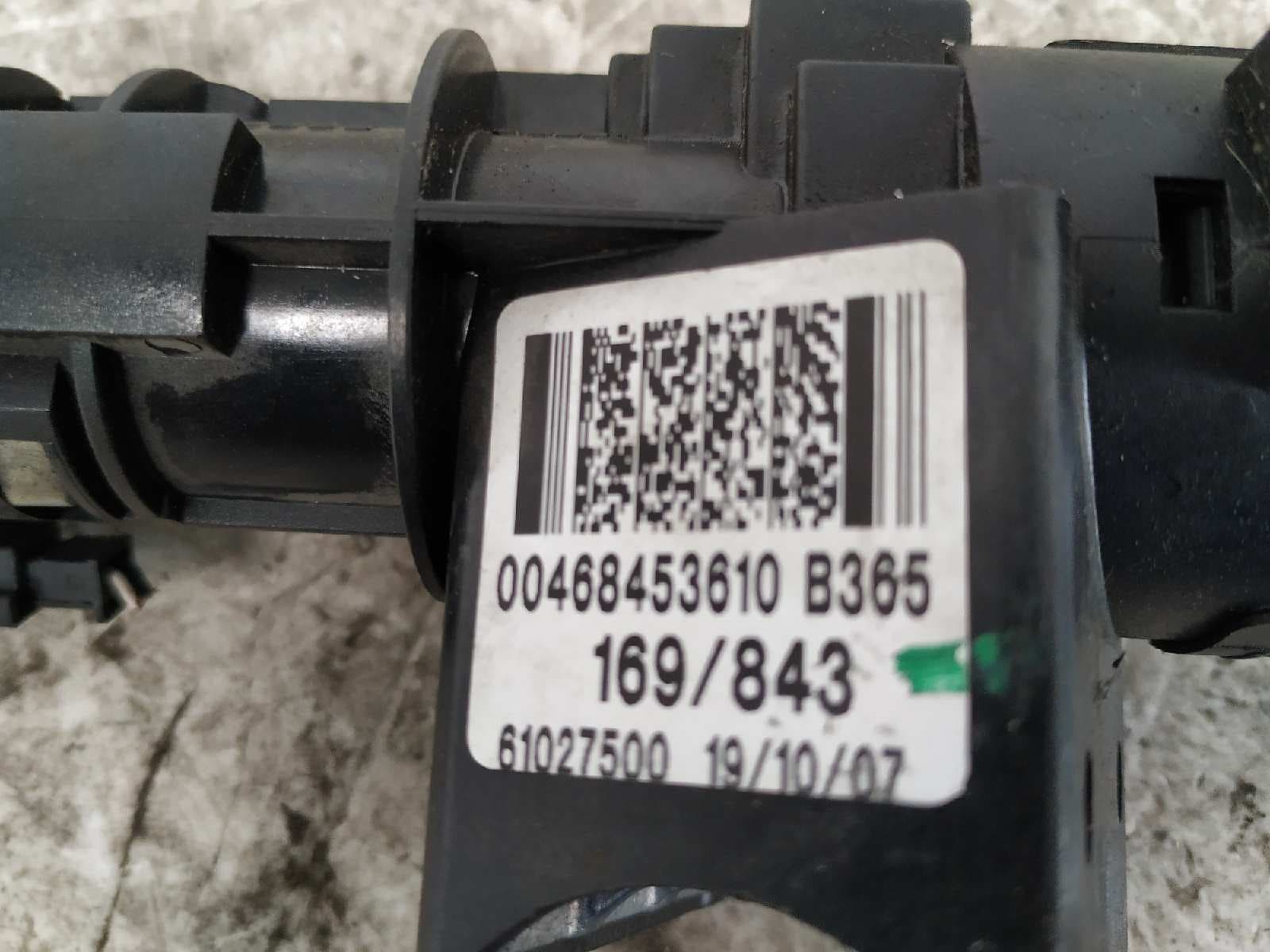 Recambio de CONMUTADOR DE ARRANQUE para FIAT PANDA (169) 1.2 CAT 188A4000 referencia OEM IAM 00468453610   - BLANCO 2