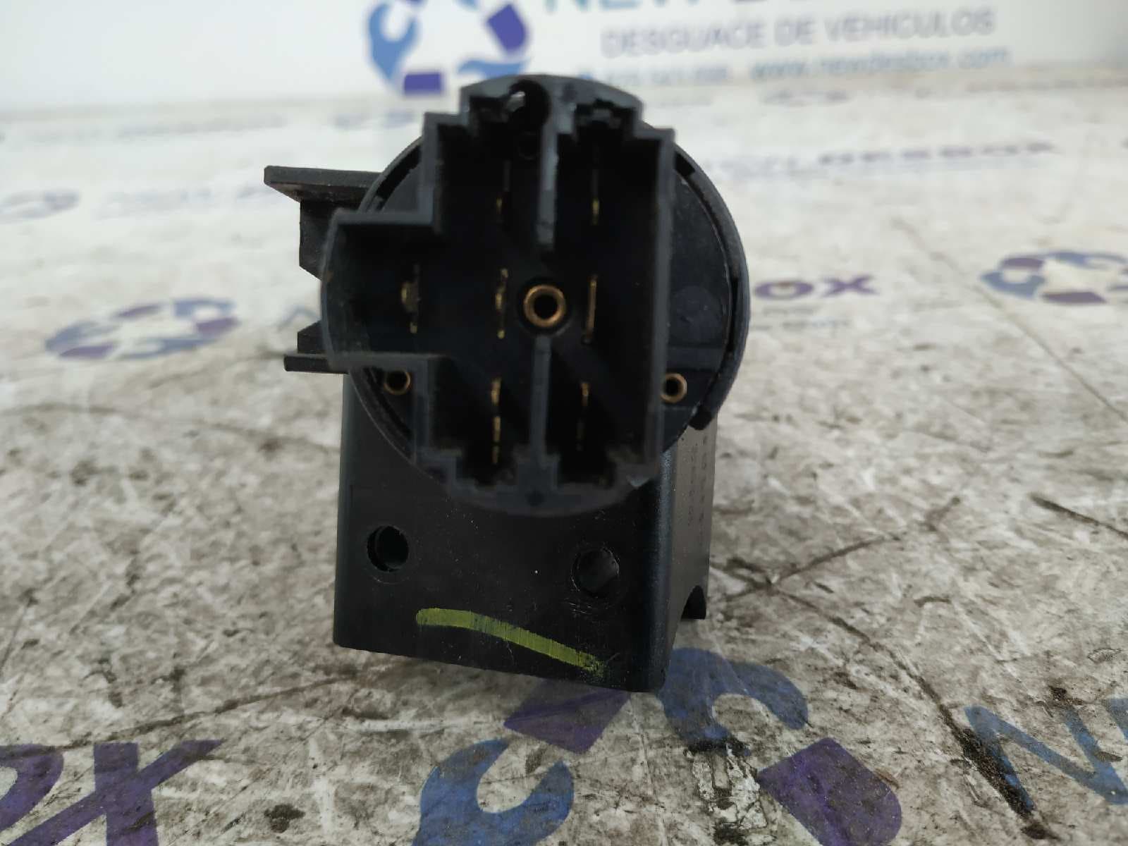 Recambio de CONMUTADOR DE ARRANQUE para FIAT PUNTO BERLINA (188) 1.2 8V 188A4000 referencia OEM IAM    - BLANCO 2
