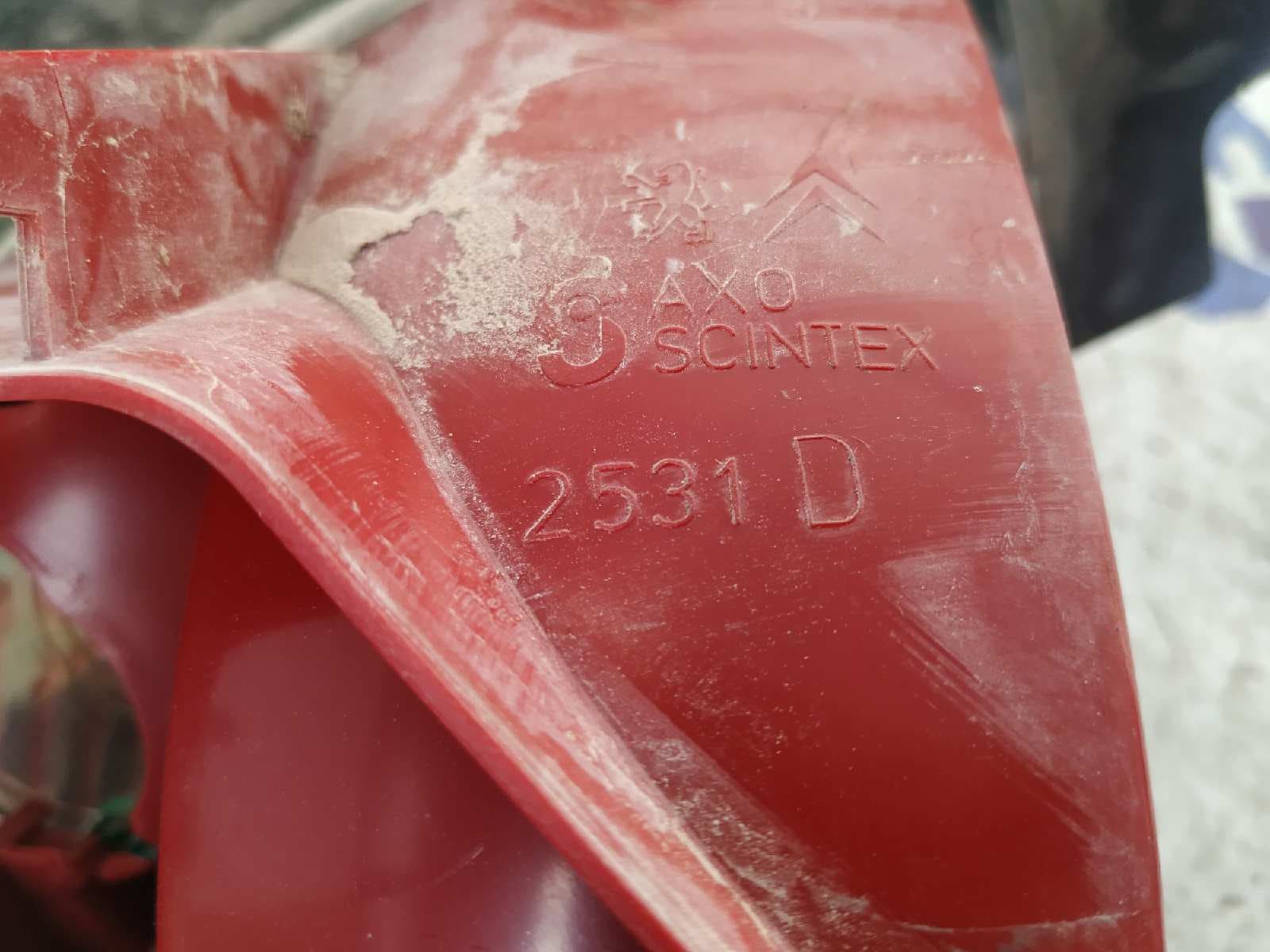 Recambio de PILOTO TRASERO DERECHO para PEUGEOT 206 CC 1.6 16V CAT NFUTU5JP4 referencia OEM IAM 2531   - ROJO 3