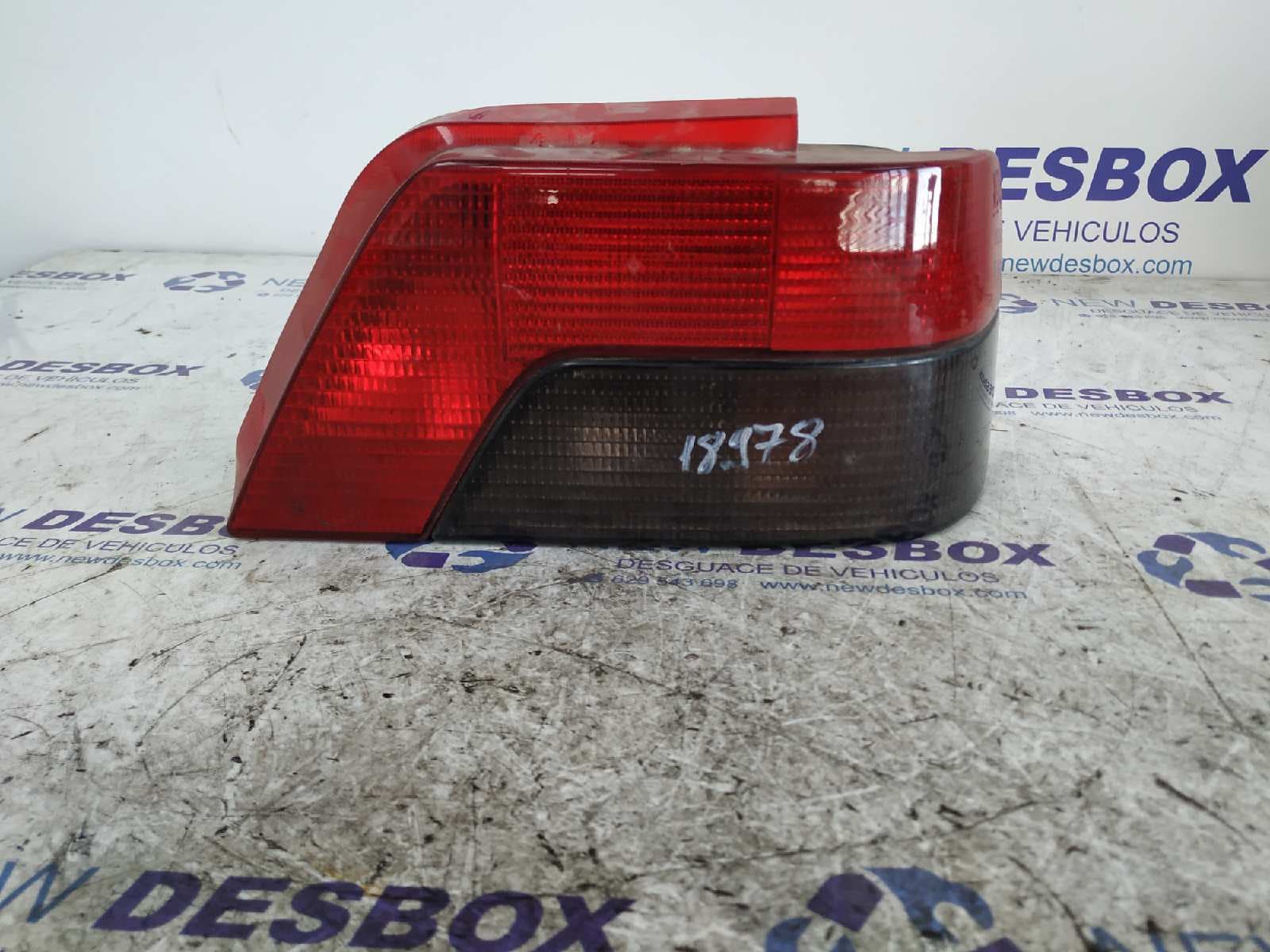 Recambio de PILOTO TRASERO DERECHO para PEUGEOT 306 BERLINA 3/4/5 PUERTAS (S2) referencia OEM IAM 2180