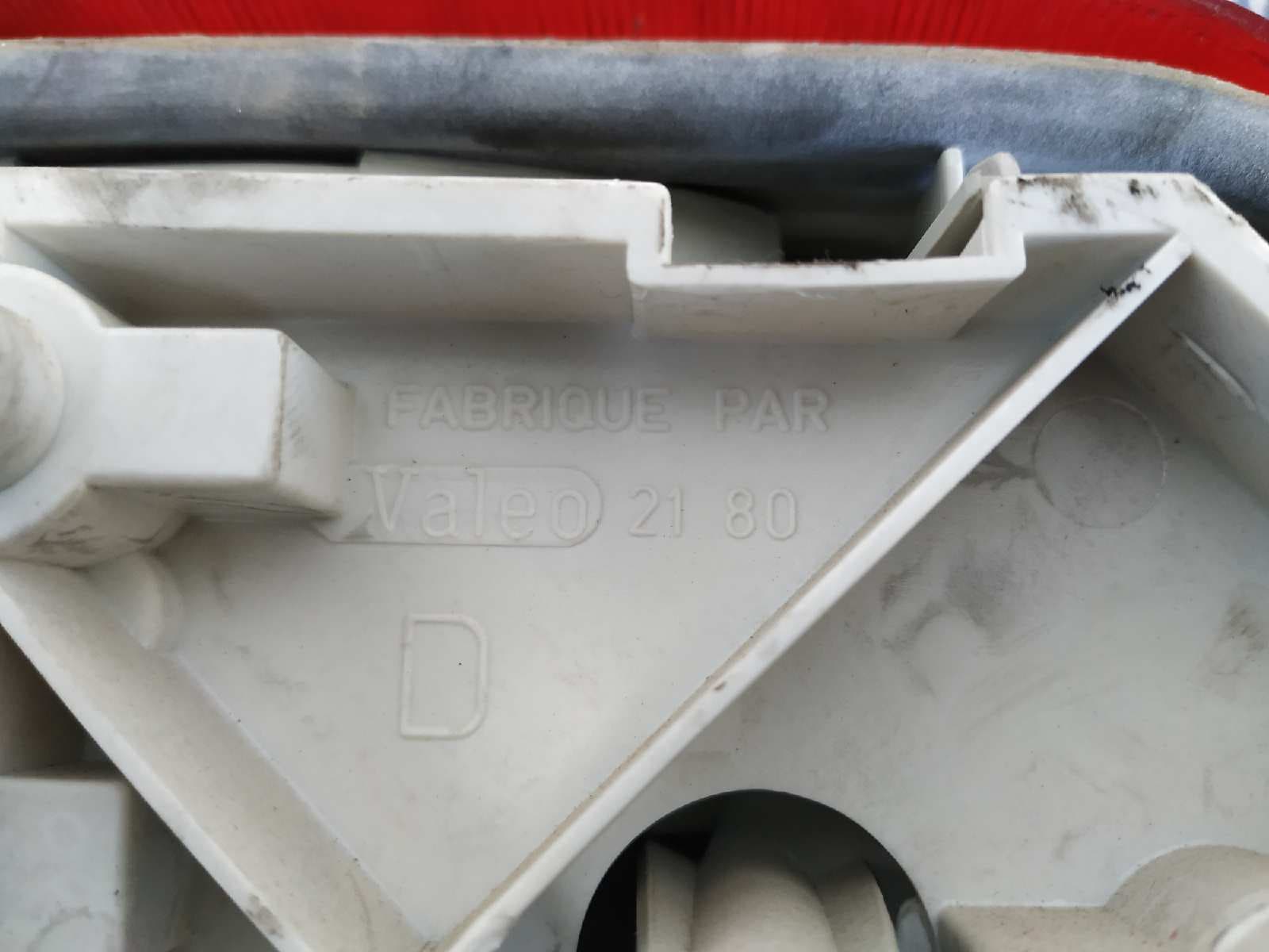 Recambio de PILOTO TRASERO DERECHO para PEUGEOT 306 BERLINA 3/4/5 PUERTAS (S2) referencia OEM IAM 2180 3