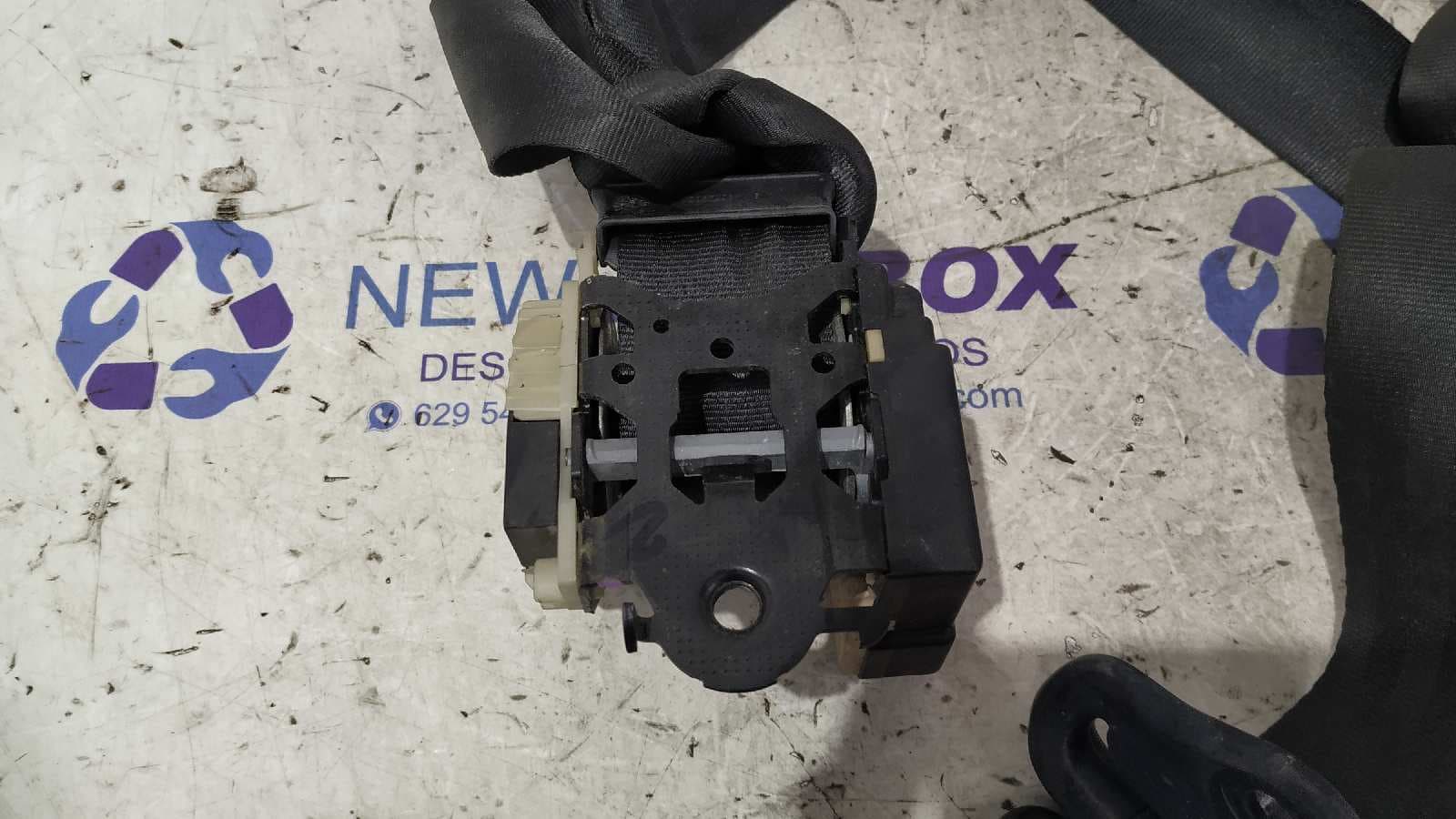 Recambio de CINTURON DELANTERO DERECHO para CITROEN C2 1.1 referencia OEM IAM 33009759 8