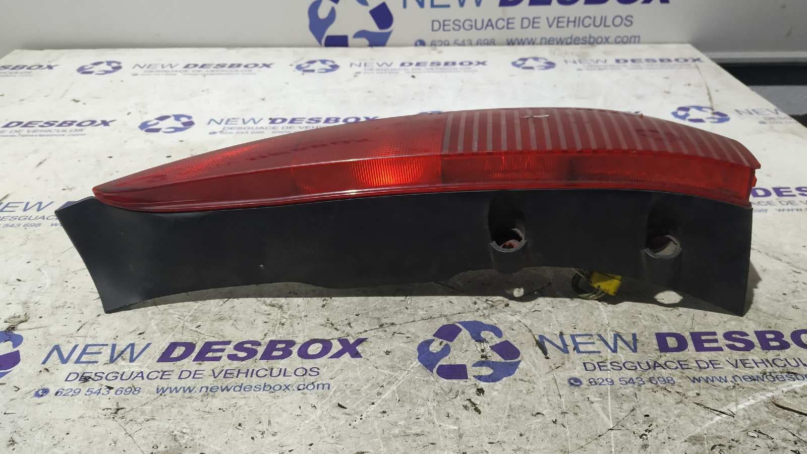 Recambio de PILOTO TRASERO IZQUIERDO para CITROEN C5 BREAK 2.2 HDi FAP CAT (4HX / DW12ED4) 4HXDW12TED4FAP referencia OEM IAM 2549   - NEGRO 3