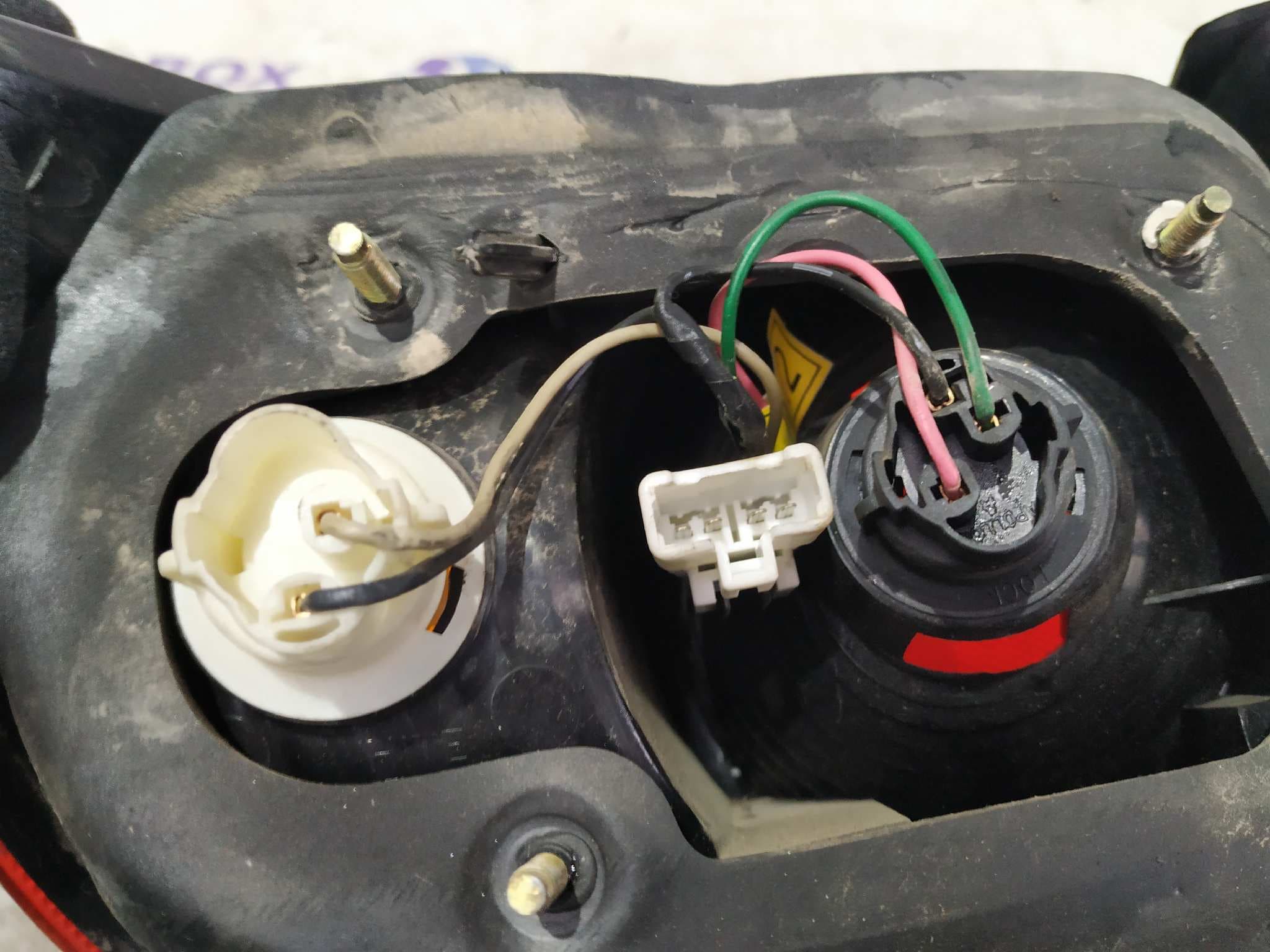 Recambio de PILOTO TRASERO DERECHO para HYUNDAI ELANTRA (XD) referencia OEM IAM 924022D2 2