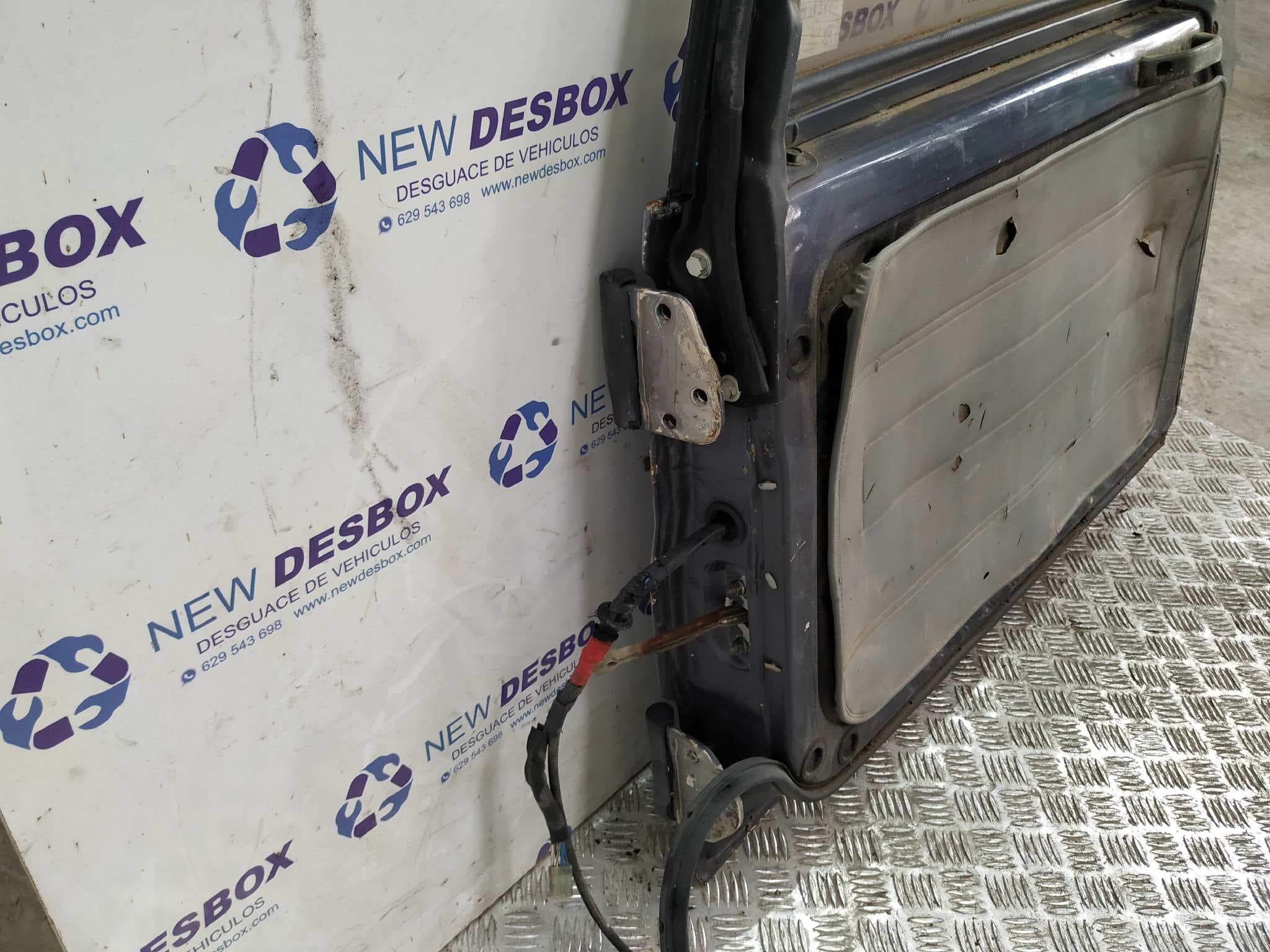 Recambio de PORTON TRASERO DERECHO para TOYOTA LAND CRUISER STATION (J8) referencia OEM IAM 6