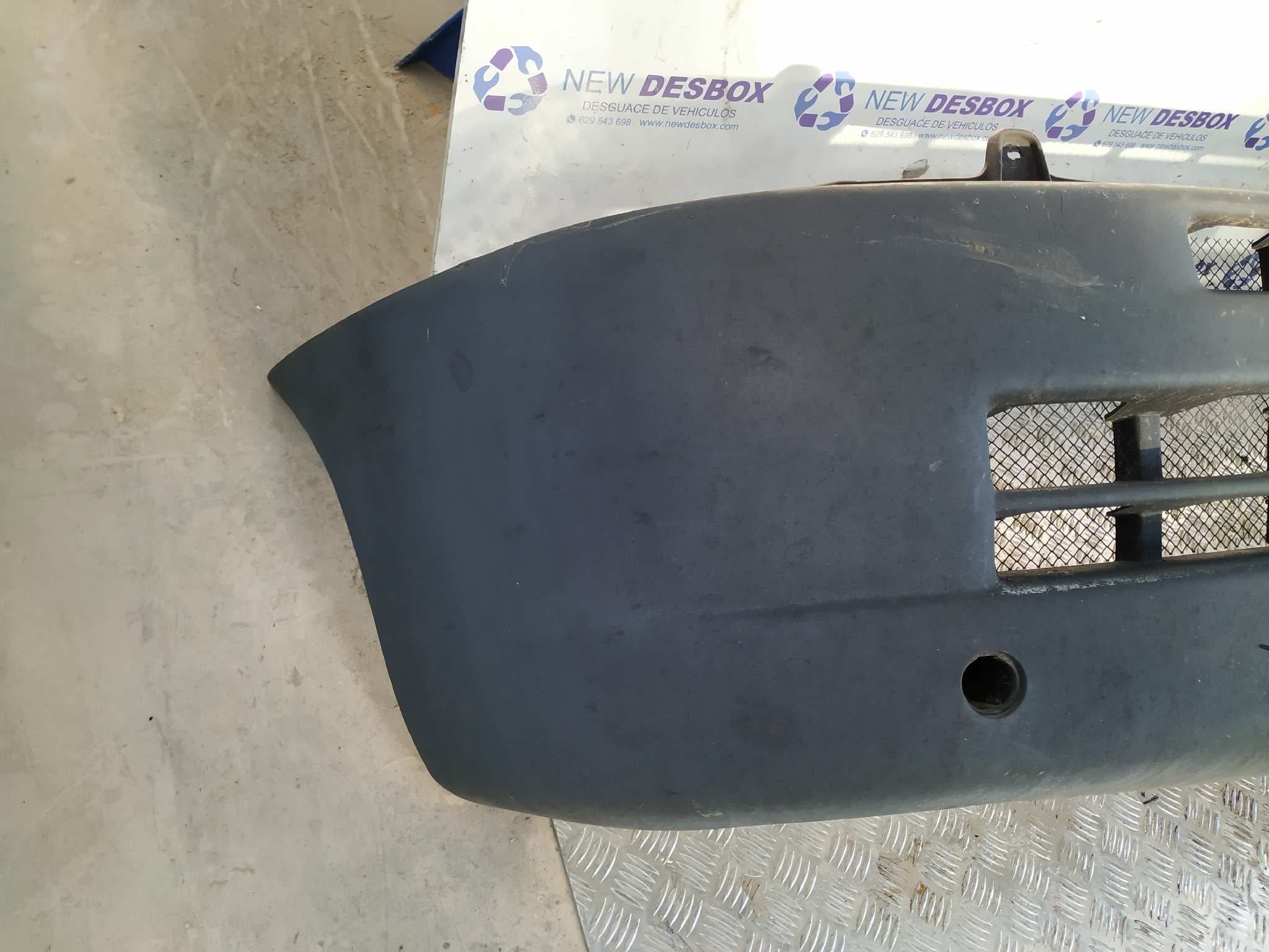 Recambio de PARAGOLPES DELANTERO para PEUGEOT BOXER CAJA ABIERTA (RS2850)(230)(->'02) 2.5 Diesel T9A referencia OEM IAM    - BLANCO 8