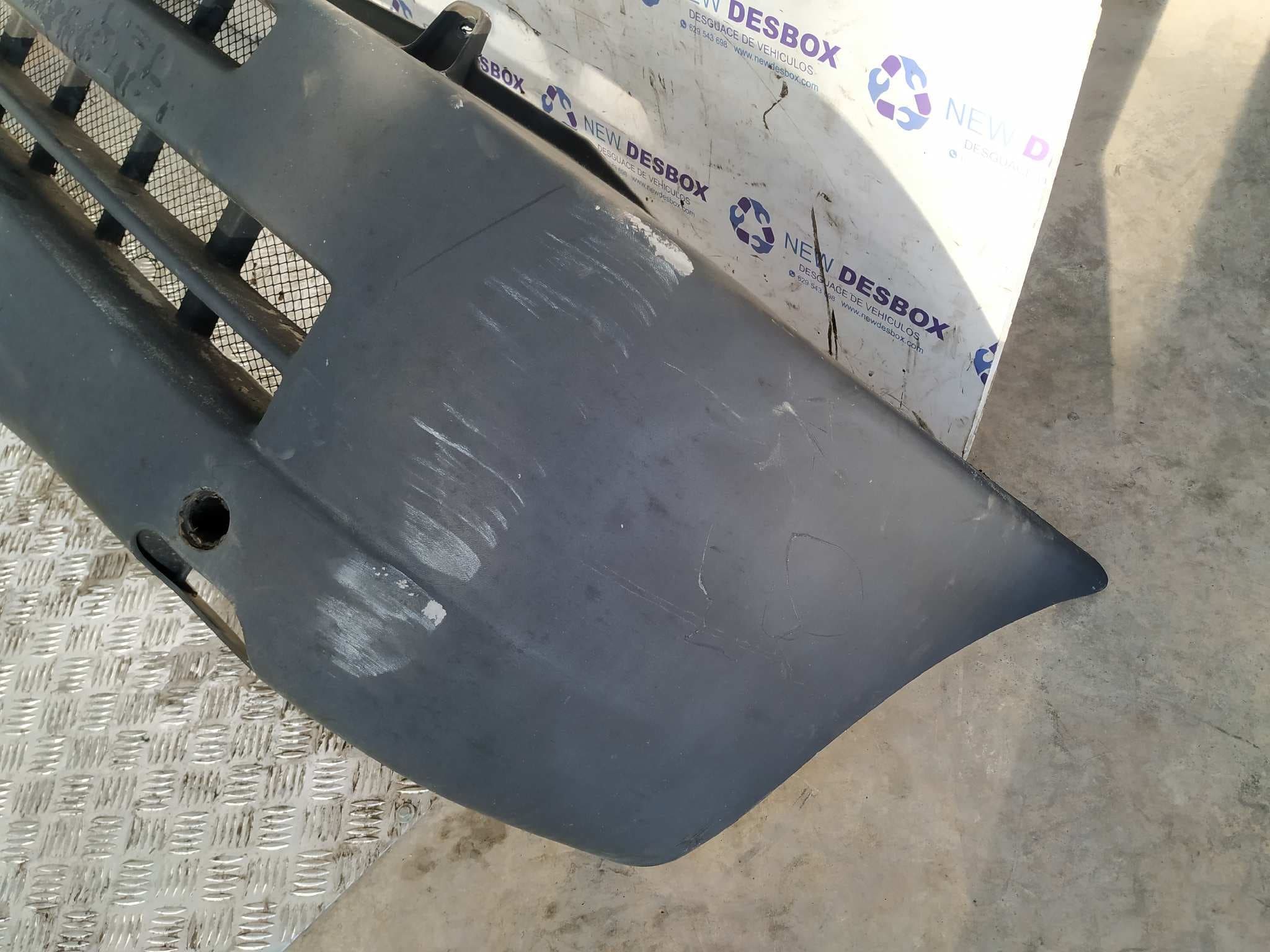 Recambio de PARAGOLPES DELANTERO para PEUGEOT BOXER CAJA ABIERTA (RS2850)(230)(->'02) 2.5 Diesel T9A referencia OEM IAM    - BLANCO 5