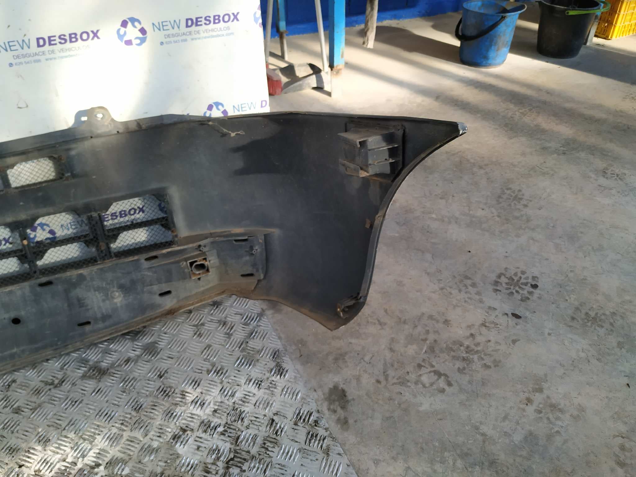 Recambio de PARAGOLPES DELANTERO para PEUGEOT BOXER CAJA ABIERTA (RS2850)(230)(->'02) 2.5 Diesel T9A referencia OEM IAM    - BLANCO 6
