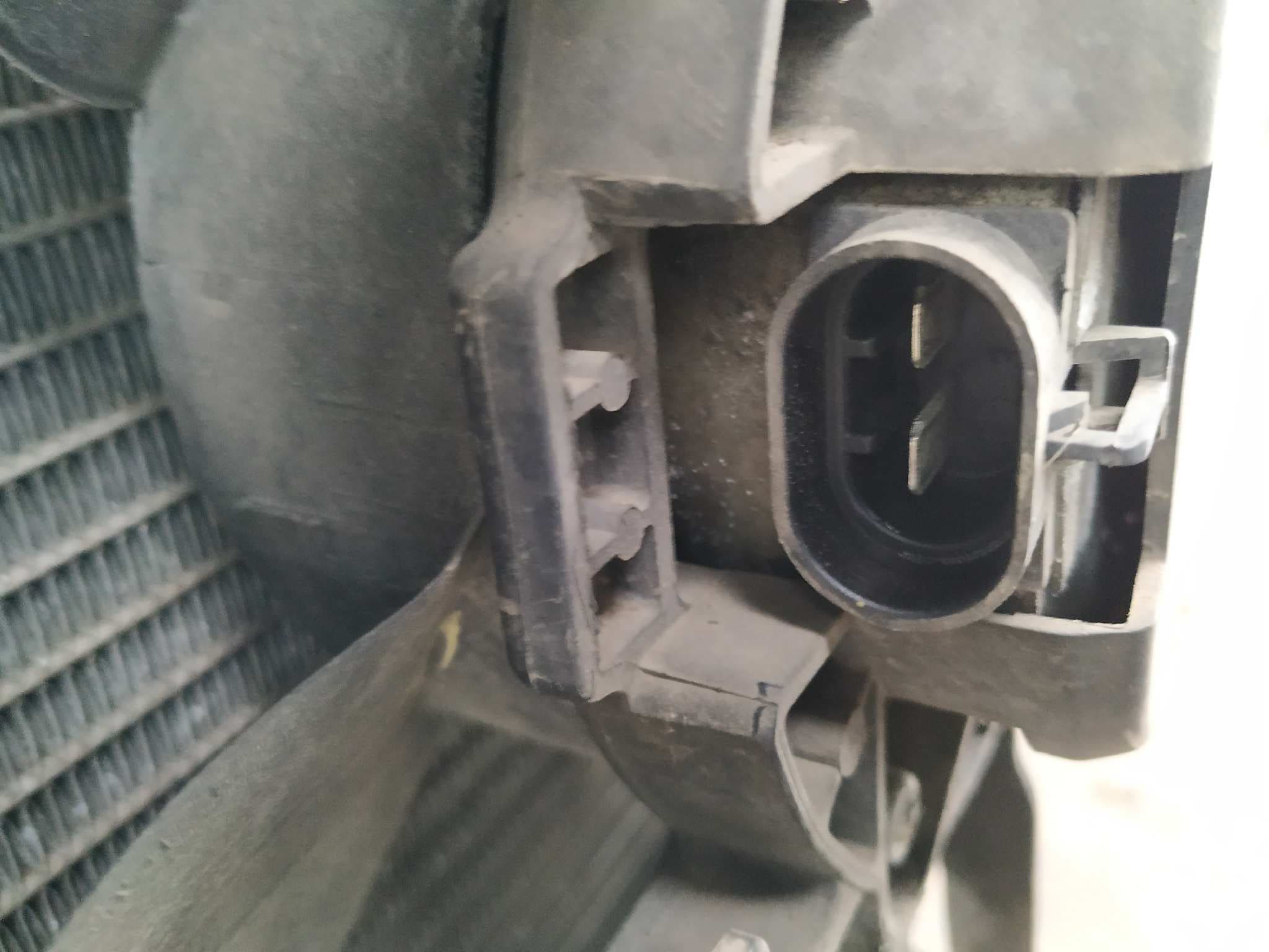 Recambio de ELECTROVENTILADOR para FORD TOURNEO CONNECT (TC7) 1.8 TDDI Turbodiesel CAT R3PA referencia OEM IAM 96FB9AB19AC   - AZUL 2