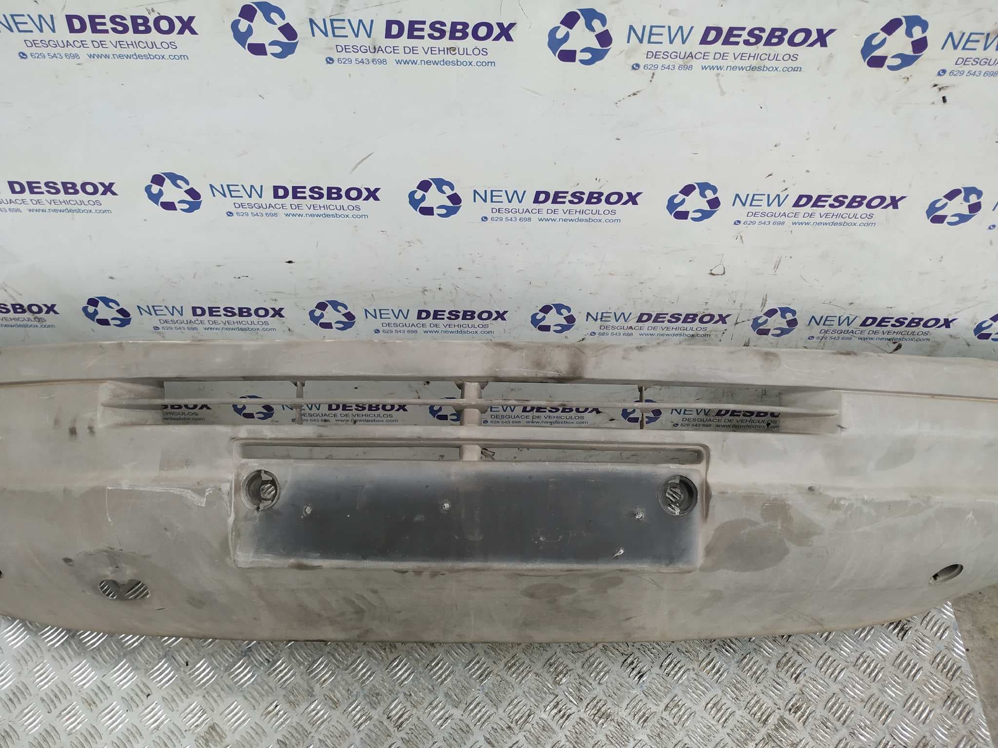 Recambio de PARAGOLPES DELANTERO para MERCEDES-BENZ SPRINTER (W901,W904) CAJA CERR. 210 D   (901.4/902.461-462) 602980 referencia OEM IAM    - BLANCO 7