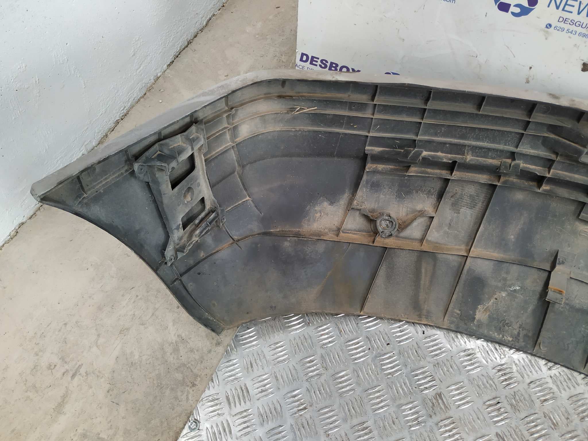 Recambio de PARAGOLPES DELANTERO para MERCEDES-BENZ SPRINTER (W901,W904) CAJA CERR. 210 D   (901.4/902.461-462) 602980 referencia OEM IAM    - BLANCO 2