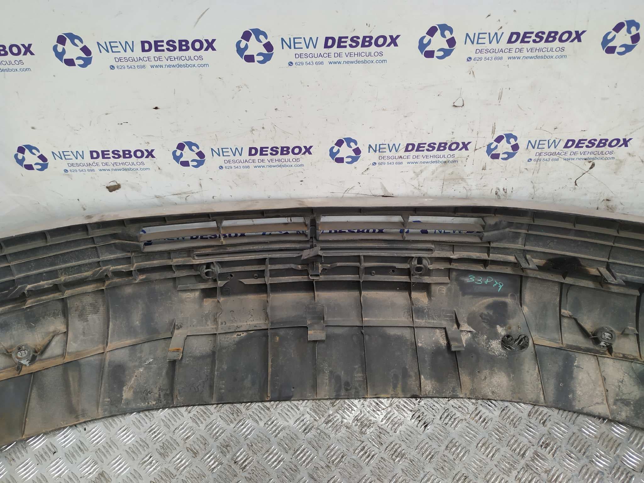 Recambio de PARAGOLPES DELANTERO para MERCEDES-BENZ SPRINTER (W901,W904) CAJA CERR. 210 D   (901.4/902.461-462) 602980 referencia OEM IAM    - BLANCO 5