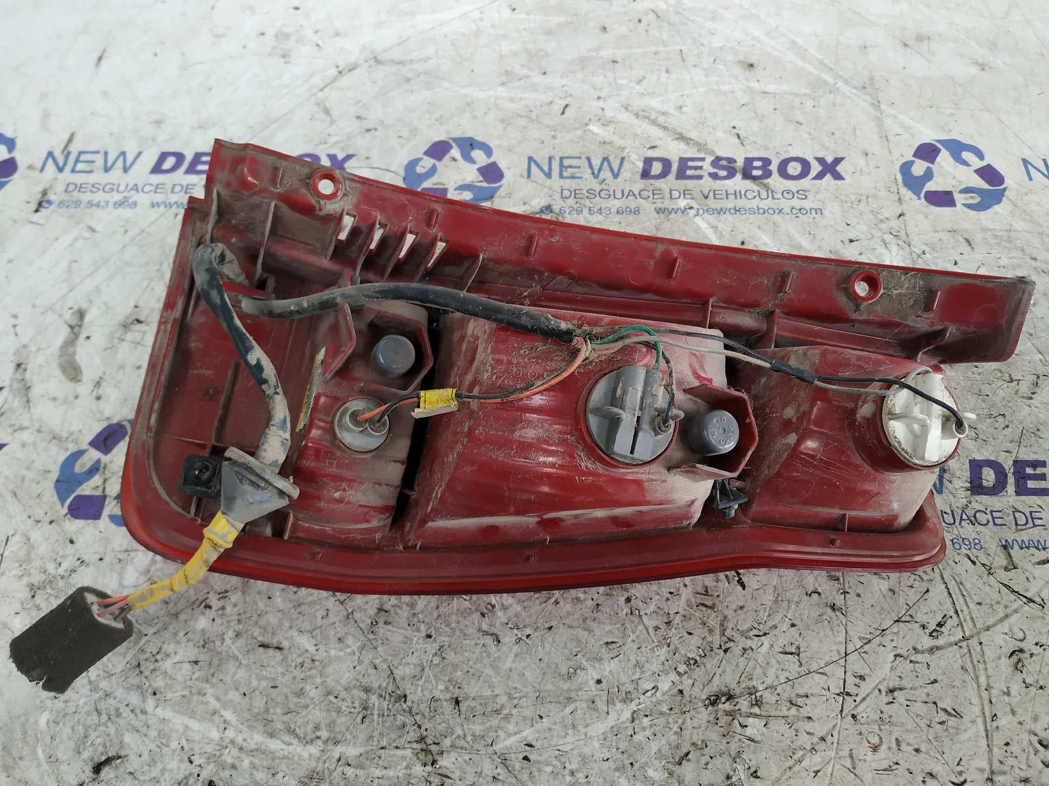 Recambio de PILOTO TRASERO IZQUIERDO para HYUNDAI MATRIX (FC) referencia OEM IAM 9240117610 3