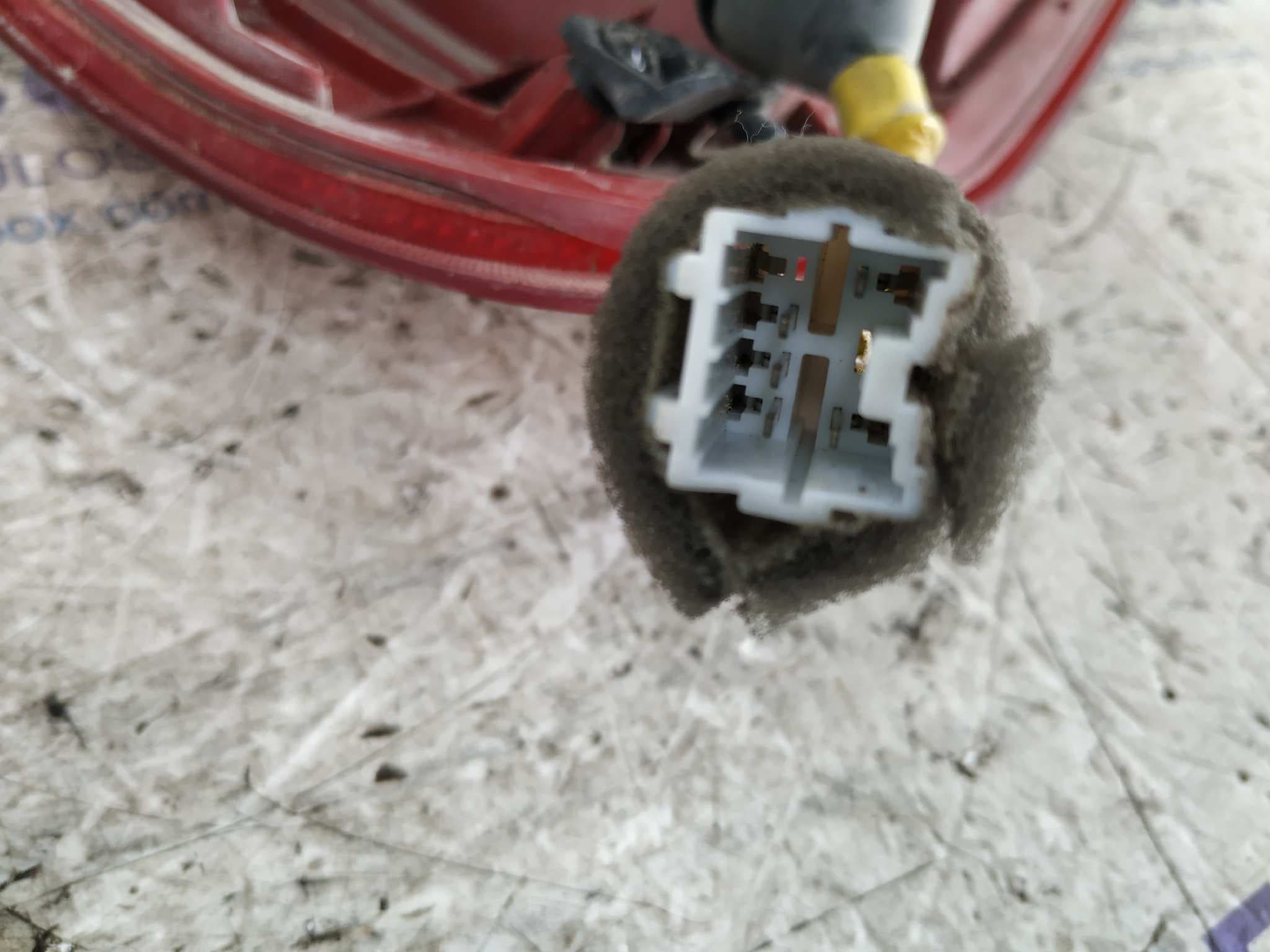 Recambio de PILOTO TRASERO IZQUIERDO para HYUNDAI MATRIX (FC) referencia OEM IAM 9240117610 5