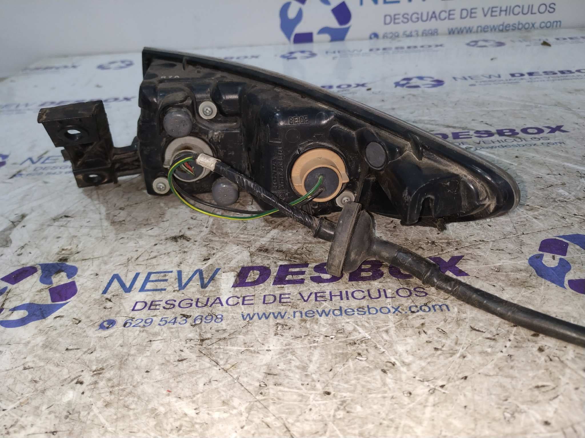 Recambio de PILOTO TRASERO IZQUIERDO para HONDA CIVIC BERLINA 5 (FK) 1.8 VTEC CAT R18A2 referencia OEM IAM 22016721   - ROJO 2