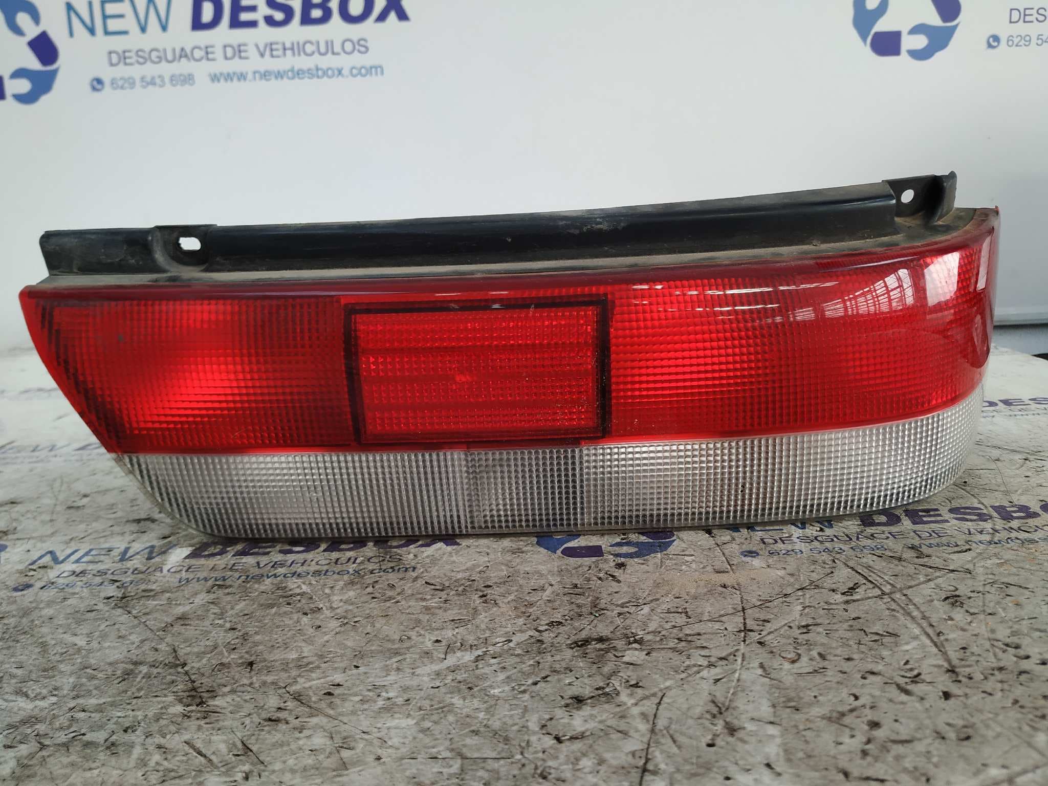 Recambio de PILOTO TRASERO DERECHO para SUZUKI SWIFT SF BERLINA (EA) referencia OEM IAM 2326D