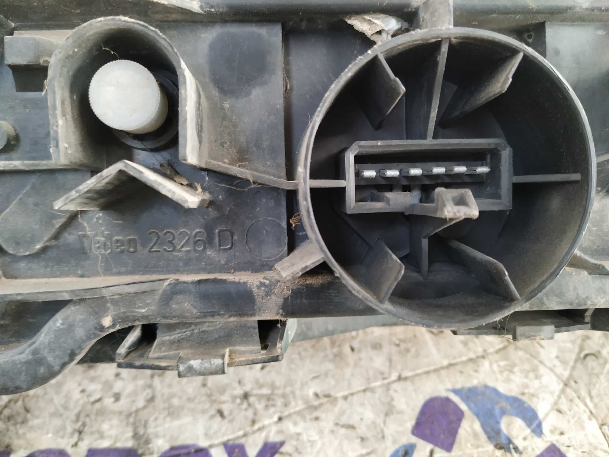Recambio de PILOTO TRASERO DERECHO para SUZUKI SWIFT SF BERLINA (EA) referencia OEM IAM 2326D 5