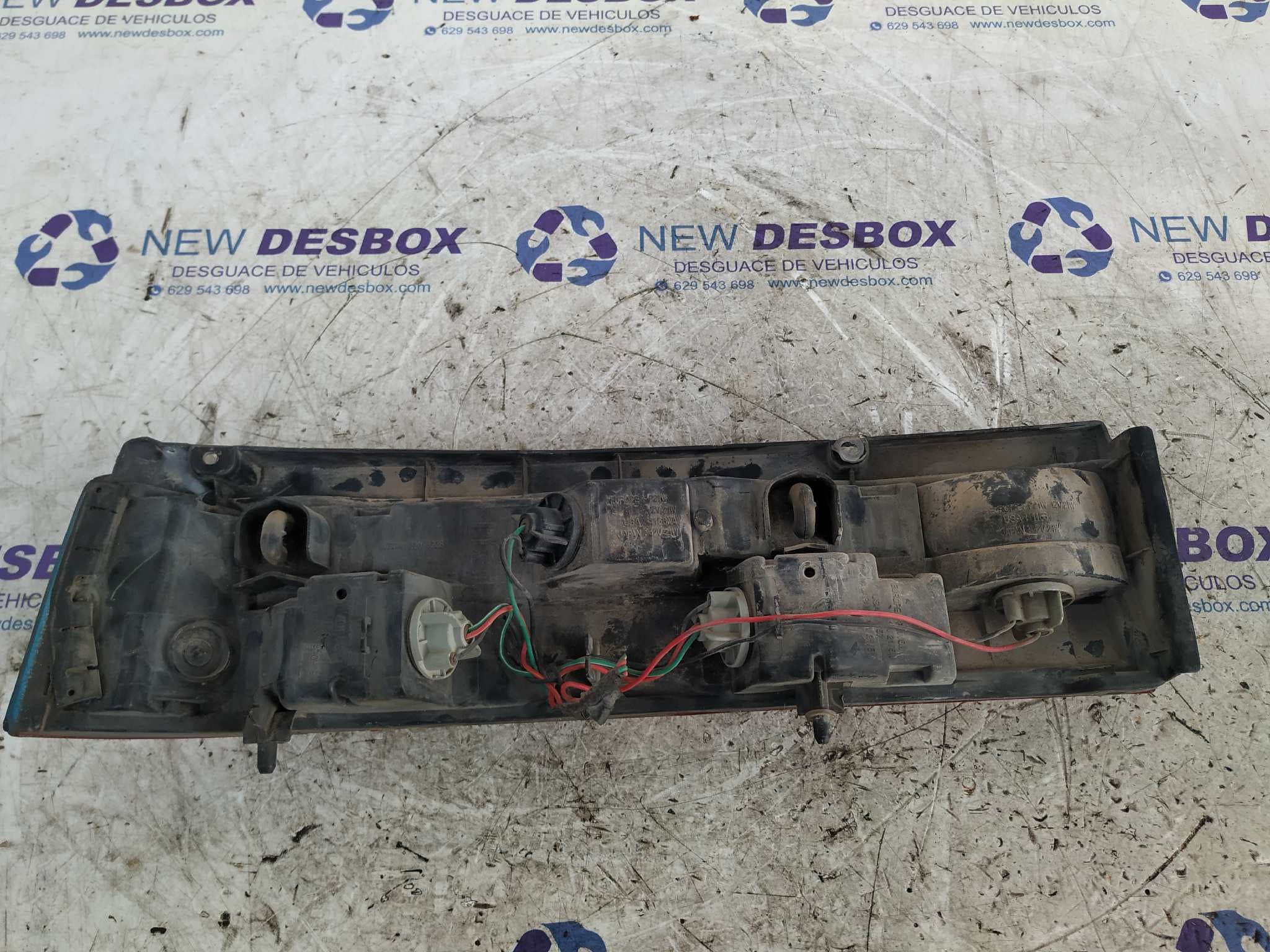 Recambio de PILOTO TRASERO DERECHO para SUZUKI SWIFT SF BERLINA (MA) referencia OEM IAM 22032283 4