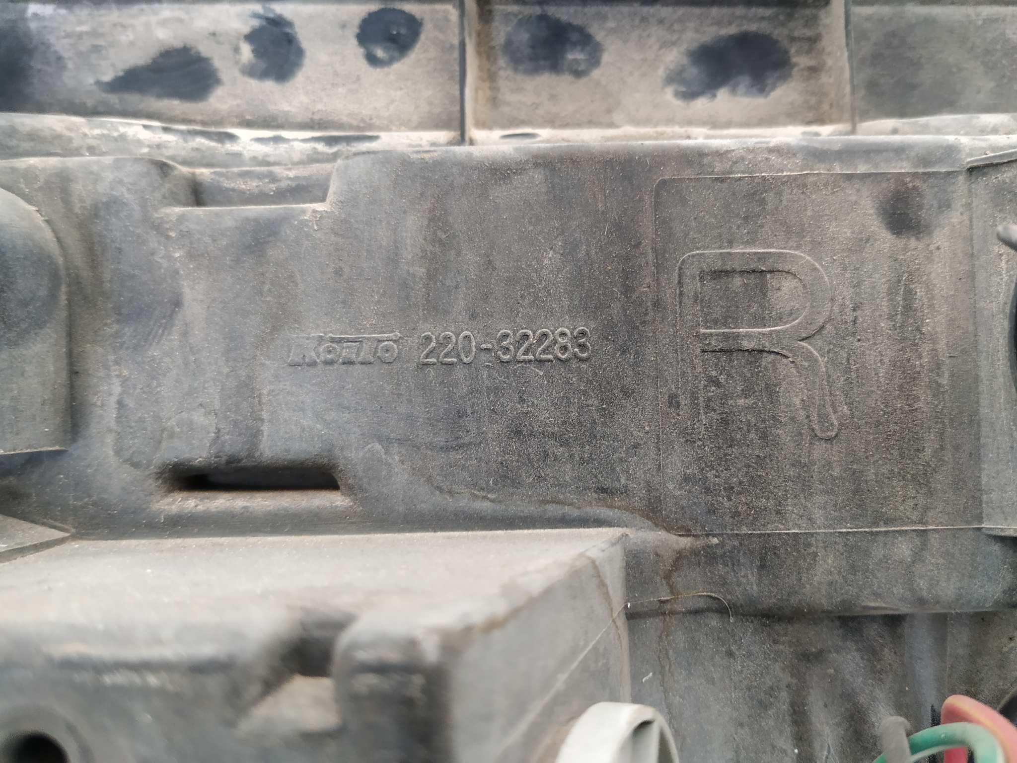 Recambio de PILOTO TRASERO DERECHO para SUZUKI SWIFT SF BERLINA (MA) referencia OEM IAM 22032283 5