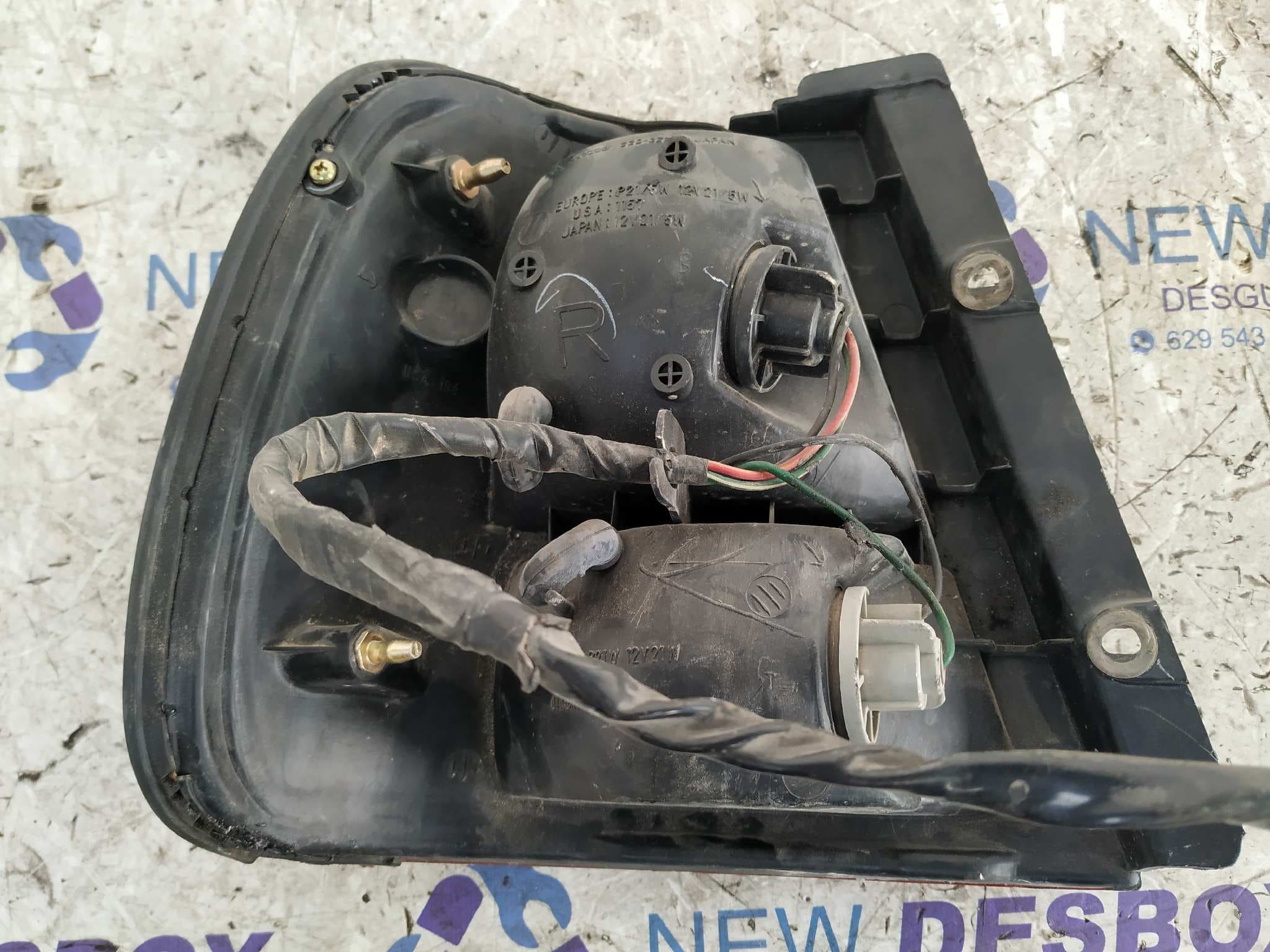 Recambio de PILOTO TRASERO DERECHO para SUZUKI SWIFT SF BERLINA (MA) referencia OEM IAM 22032251 4