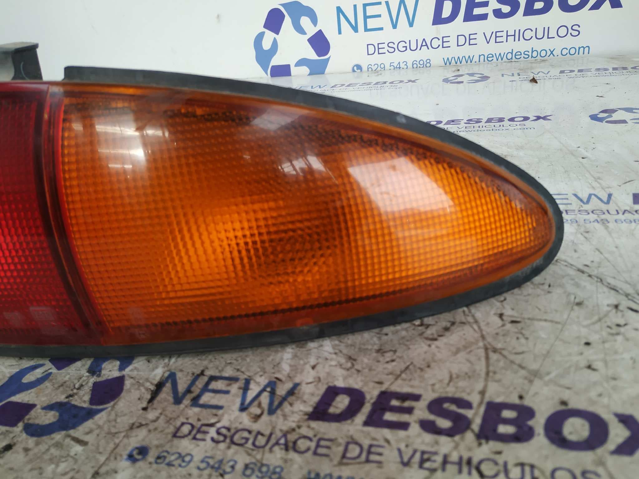 Recambio de PILOTO TRASERO DERECHO para MAZDA MX-3 (EC) referencia OEM IAM 22061376 3