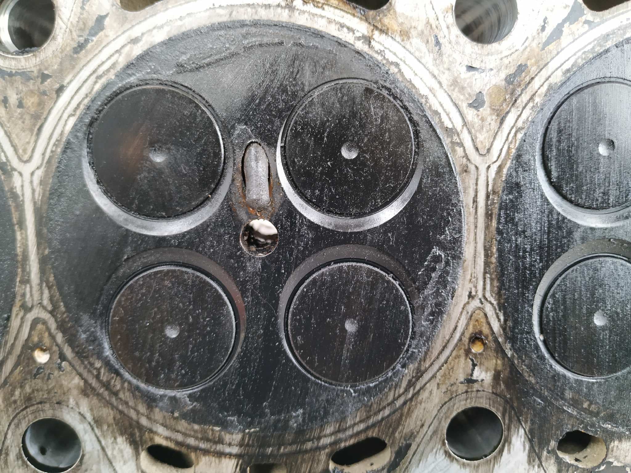 Recambio de CULATA para BMW SERIE 3 BERLINA (E46) M47D20 referencia OEM IAM 22466019 9