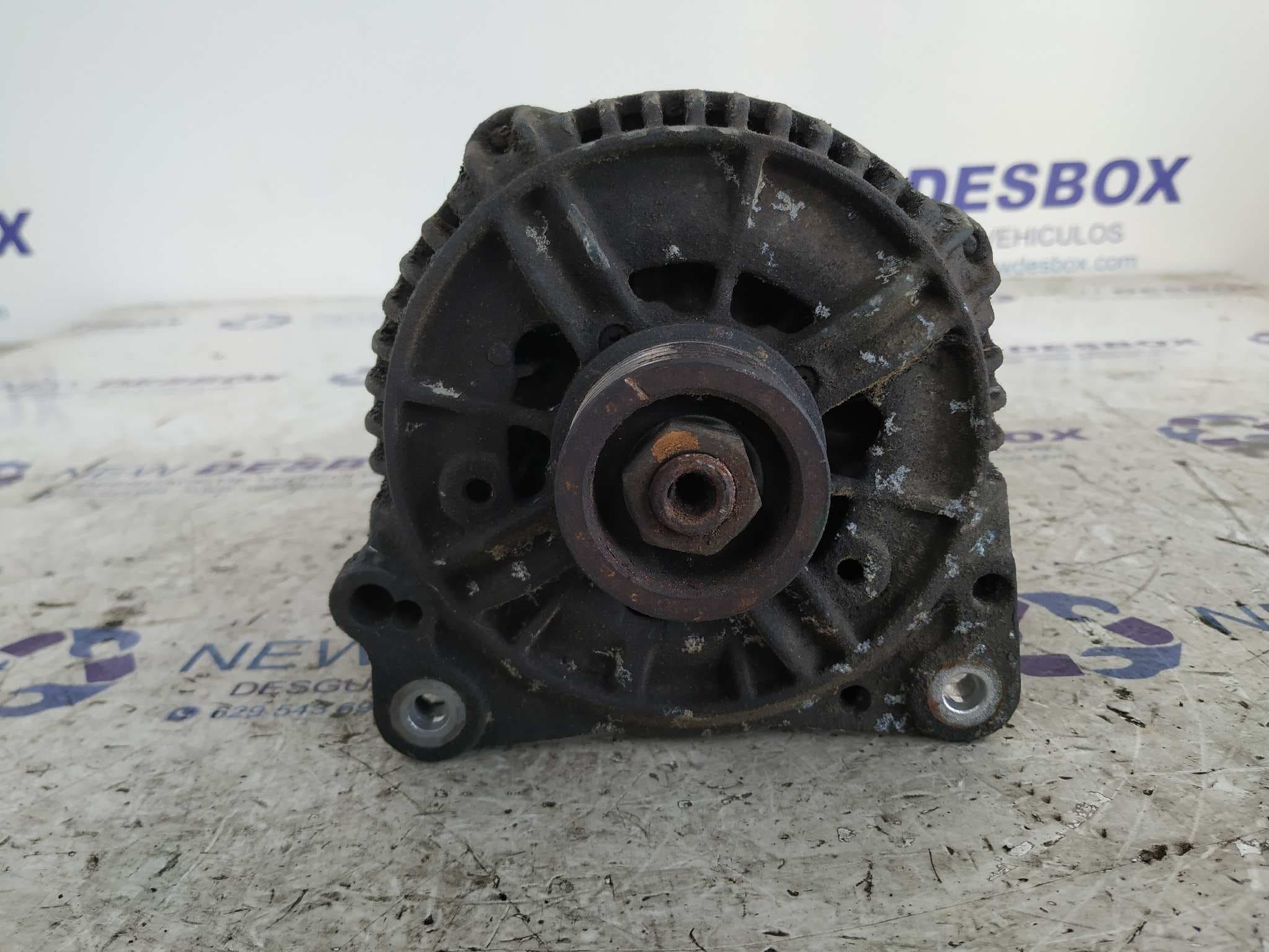 Recambio de ALTERNADOR para ALFA ROMEO 156 (116) 2.5 V6 24V Distinctive AR32405 referencia OEM IAM 60655296   - GRIS