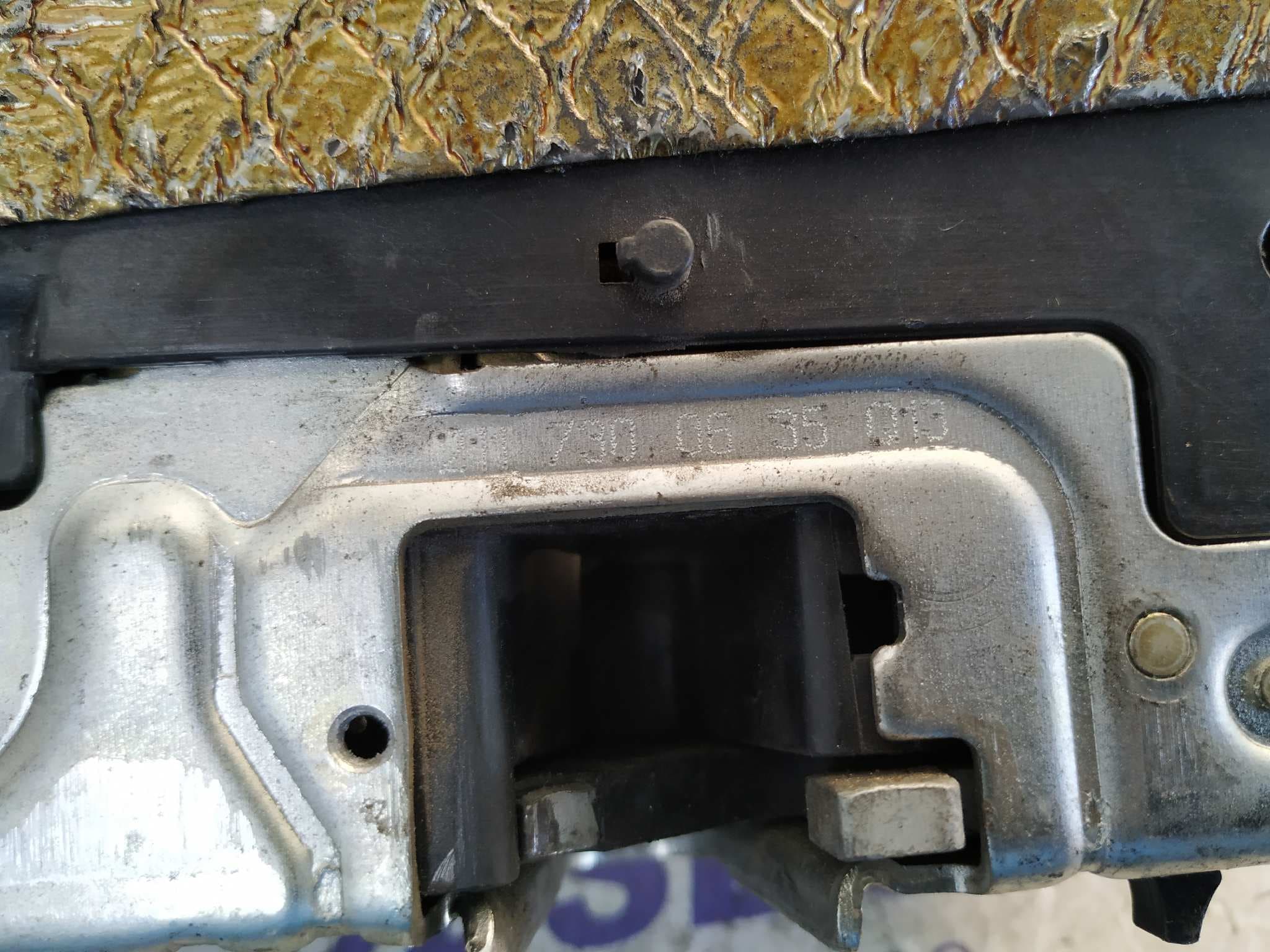 Recambio de CERRADURA PUERTA TRASERA DERECHA para MERCEDES CLASE E (W211) referencia OEM IAM 2117300635 2