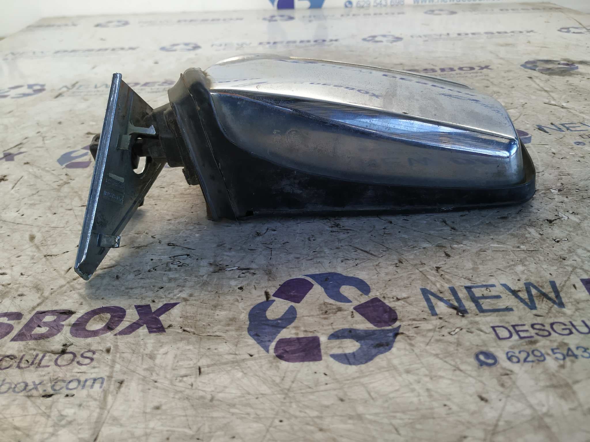 Recambio de RETROVISOR IZQUIERDO para MERCEDES-BENZ CLASE E (W123) referencia OEM IAM 1237251311 3