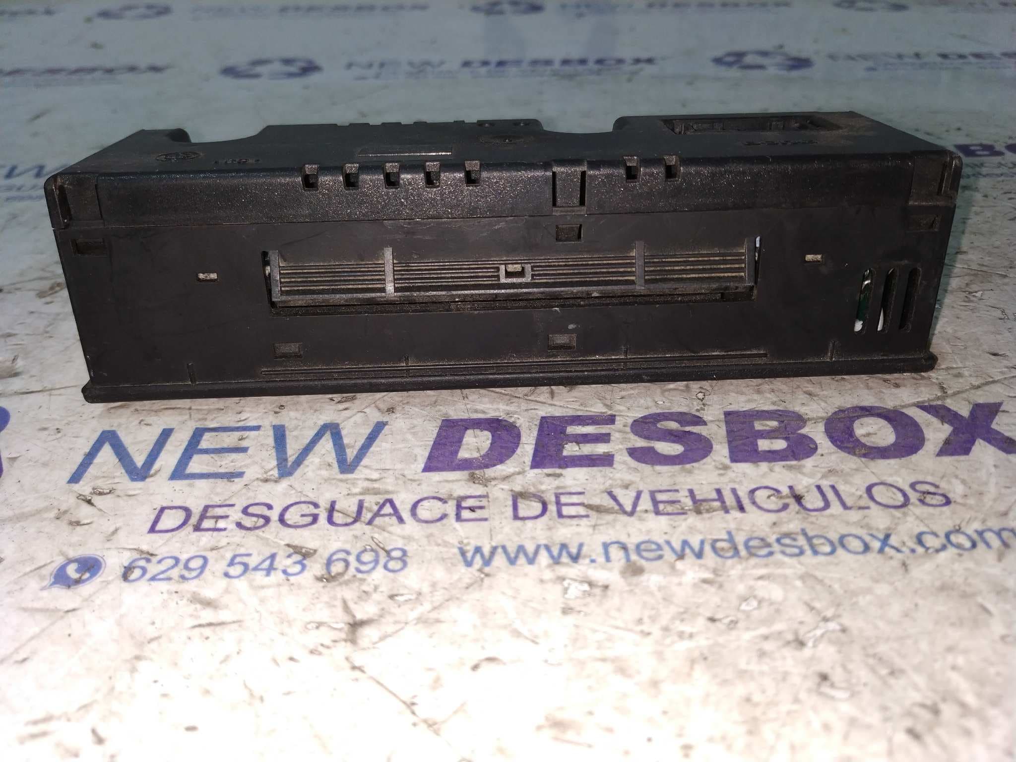 Recambio de PANTALLA MULTIFUNCION para BMW SERIE 3 CABRIO (E36) referencia OEM IAM 62138357653 2