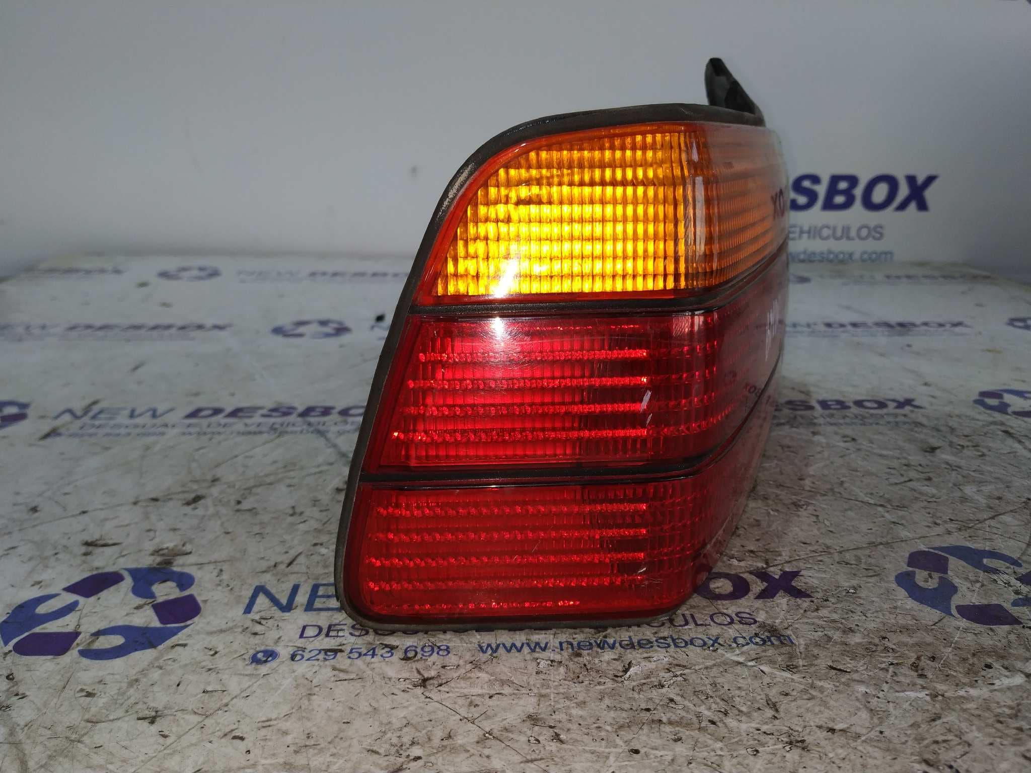 Recambio de PILOTO TRASERO IZQUIERDO para BMW SERIE 3 COUPE (E36) referencia OEM IAM 1387653 2