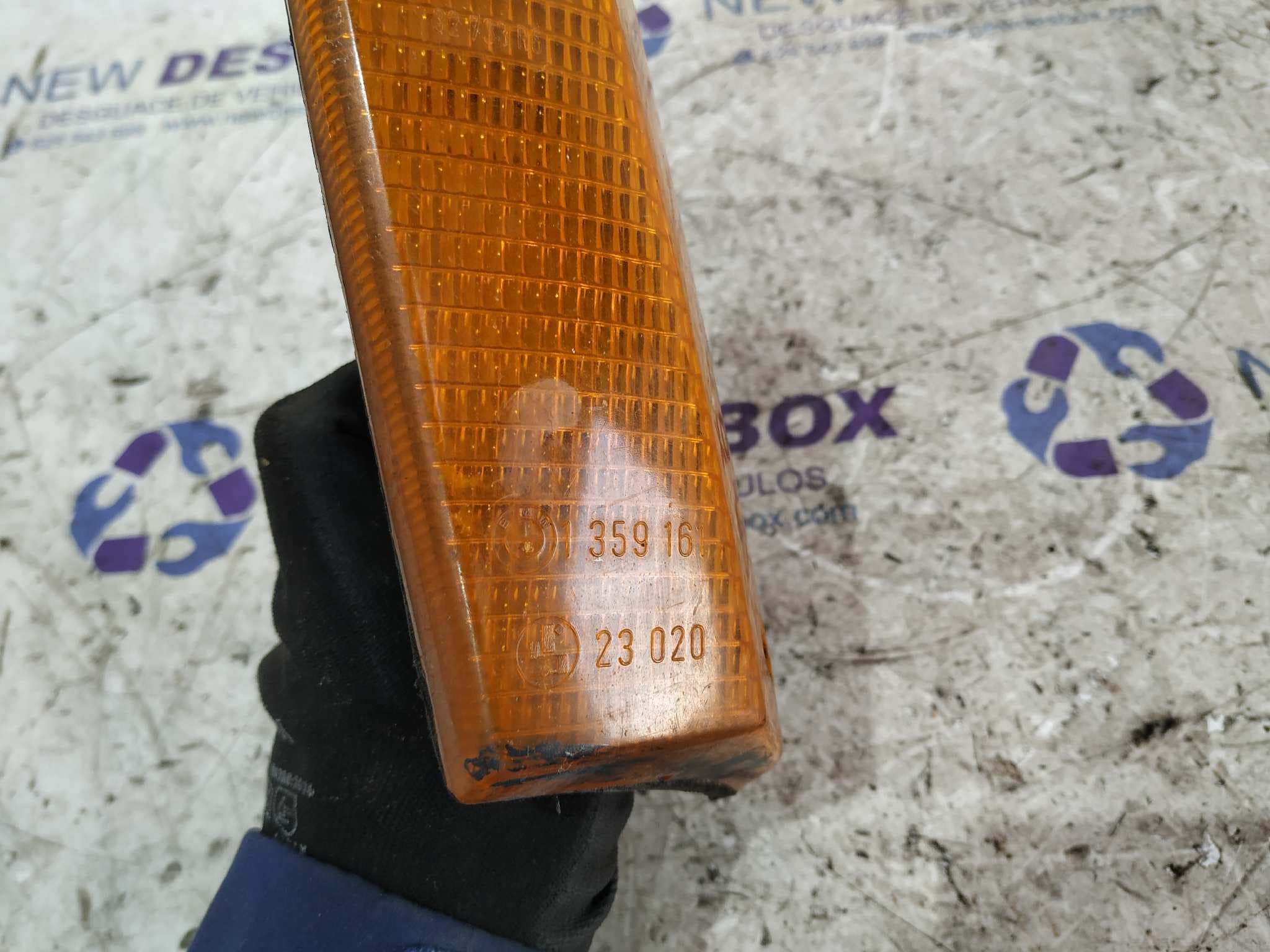 Recambio de PILOTO DELANTERO IZQUIERDO para BMW SERIE 3 (E21) referencia OEM IAM 1359161 3