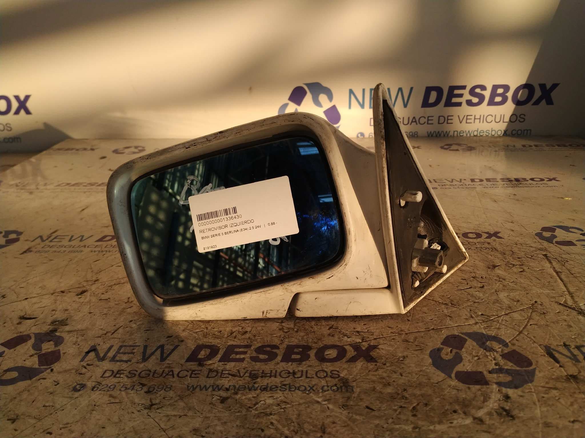 Recambio de RETROVISOR IZQUIERDO para BMW SERIE 5 BERLINA (E34) referencia OEM IAM 8181923
